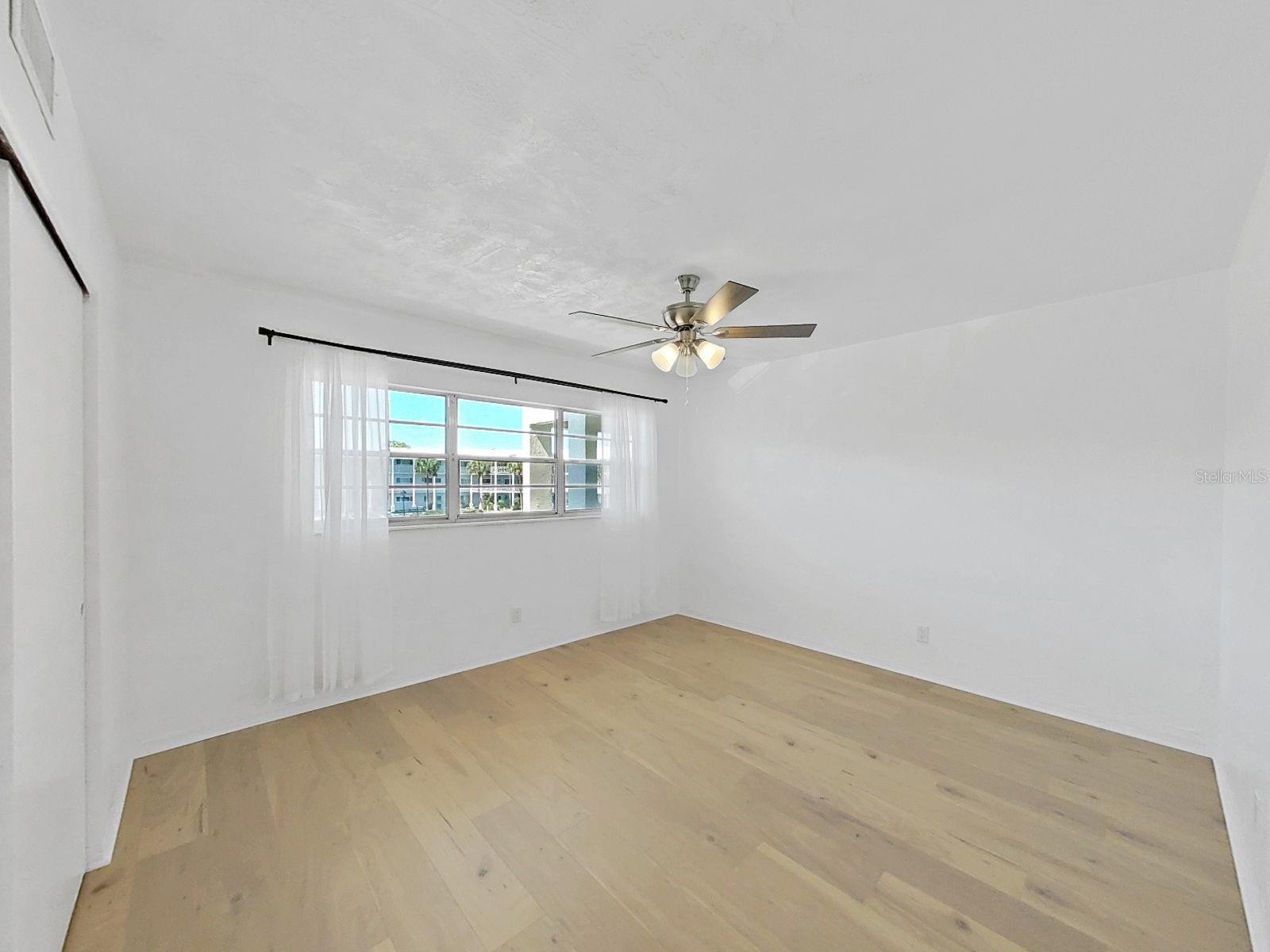 Image 30 of 73 For 2451 Canadian Way 23