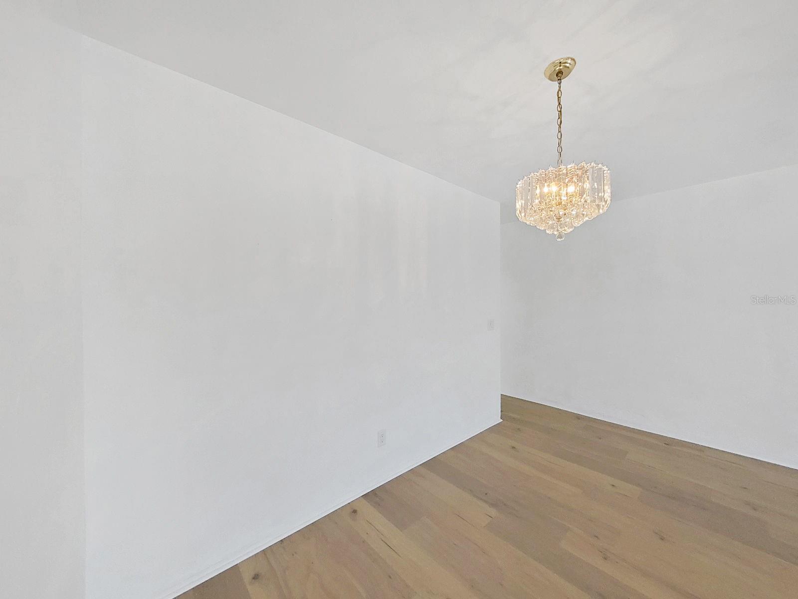 Image 34 of 73 For 2451 Canadian Way 23