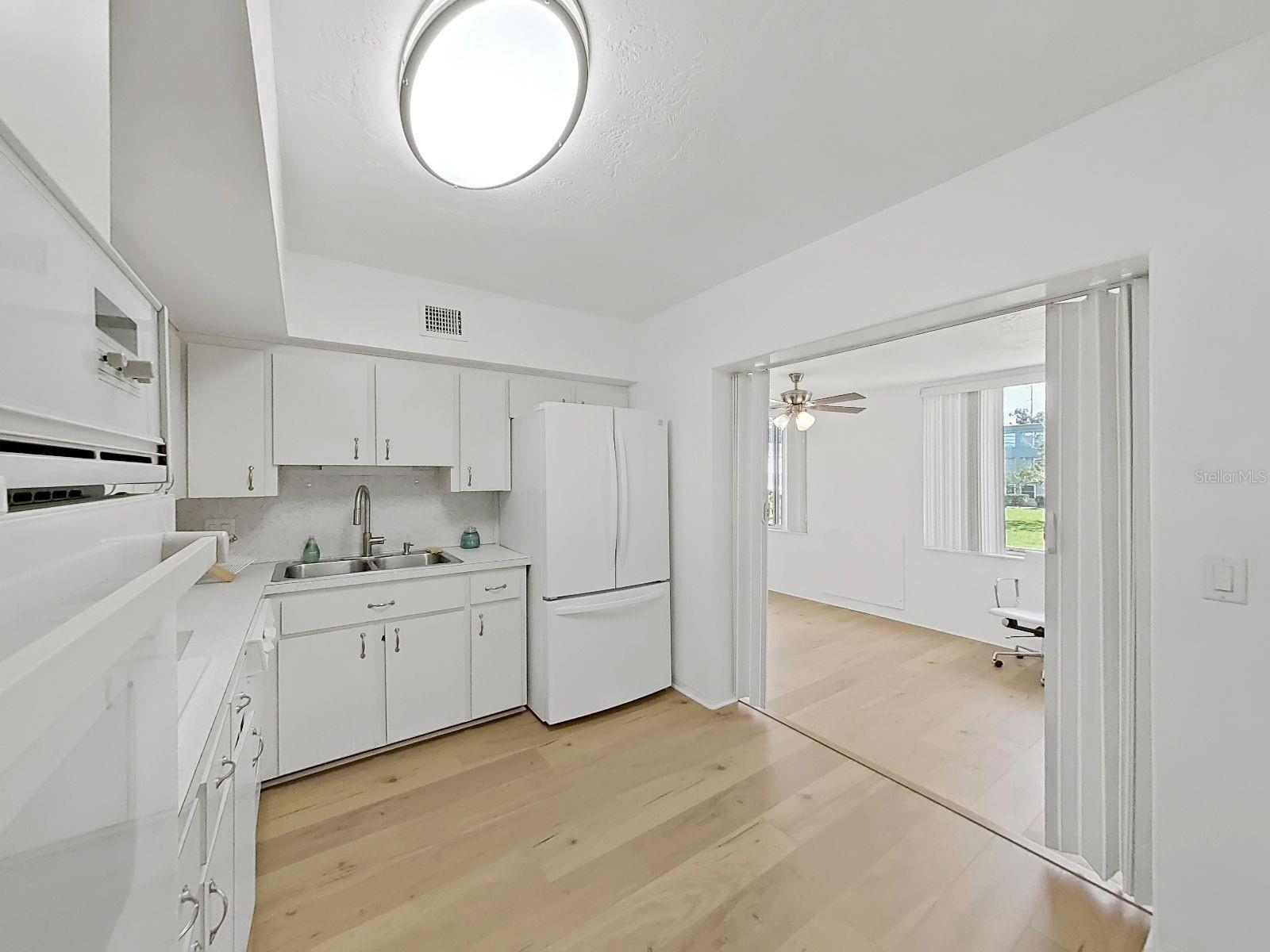 Image 9 of 73 For 2451 Canadian Way 23