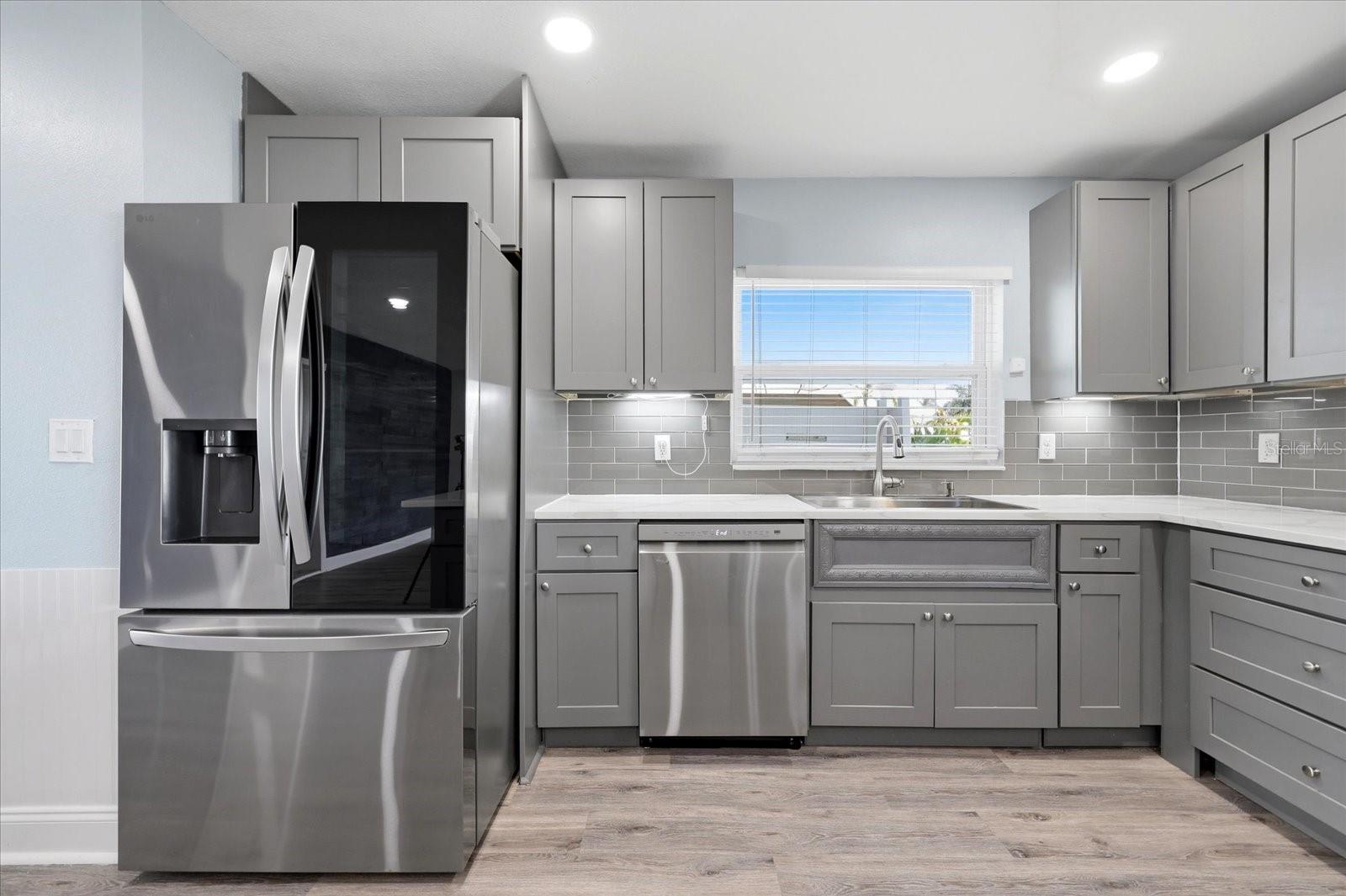 Image 30 of 57 For 7891 4th Avenue S