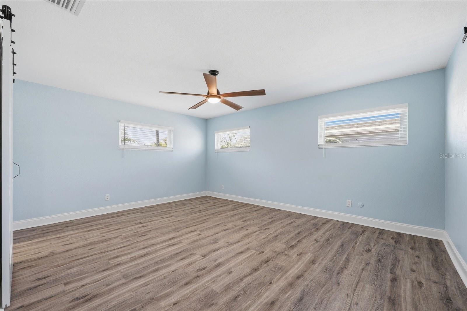 Image 35 of 57 For 7891 4th Avenue S