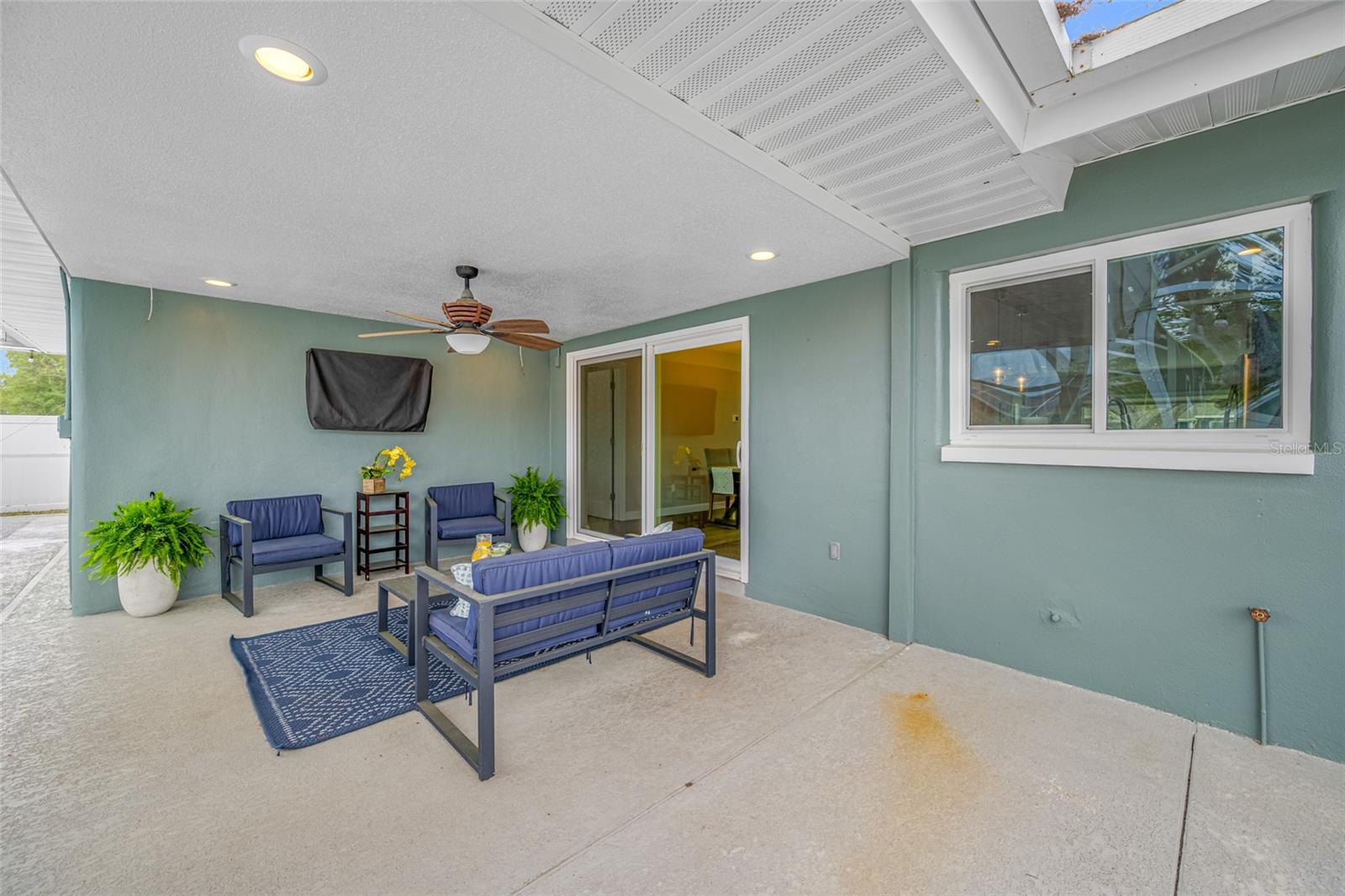 Image 37 of 47 For 1467 Bugle Lane