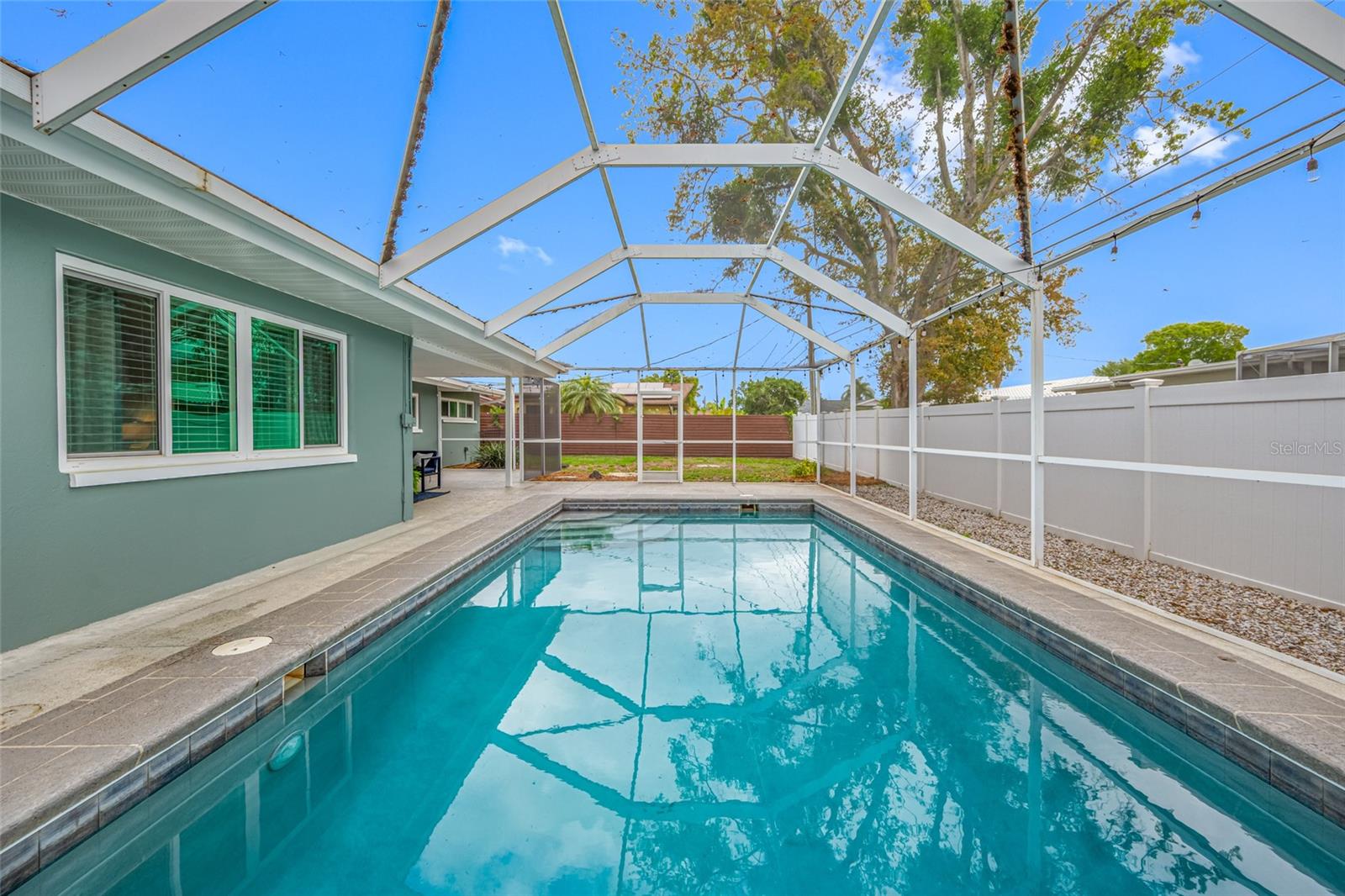 Image 42 of 47 For 1467 Bugle Lane