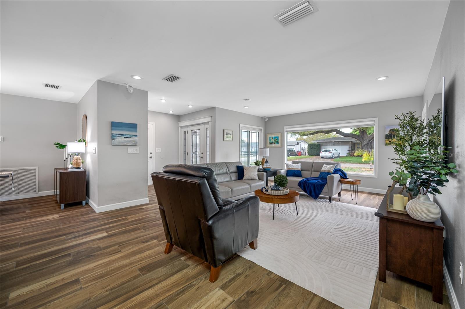 Image 7 of 47 For 1467 Bugle Lane