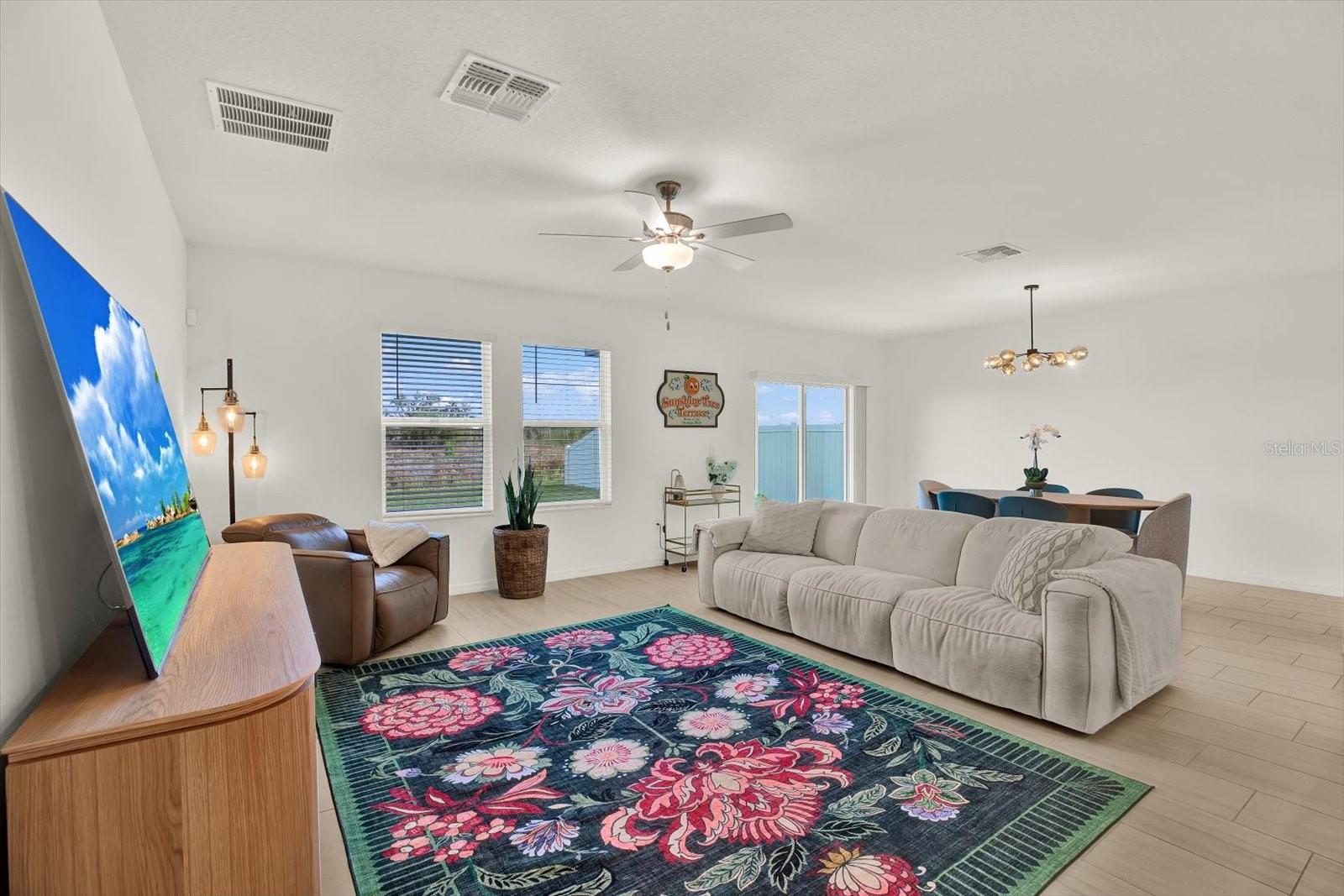 Image 15 of 64 For 11307 Linden Depot Road