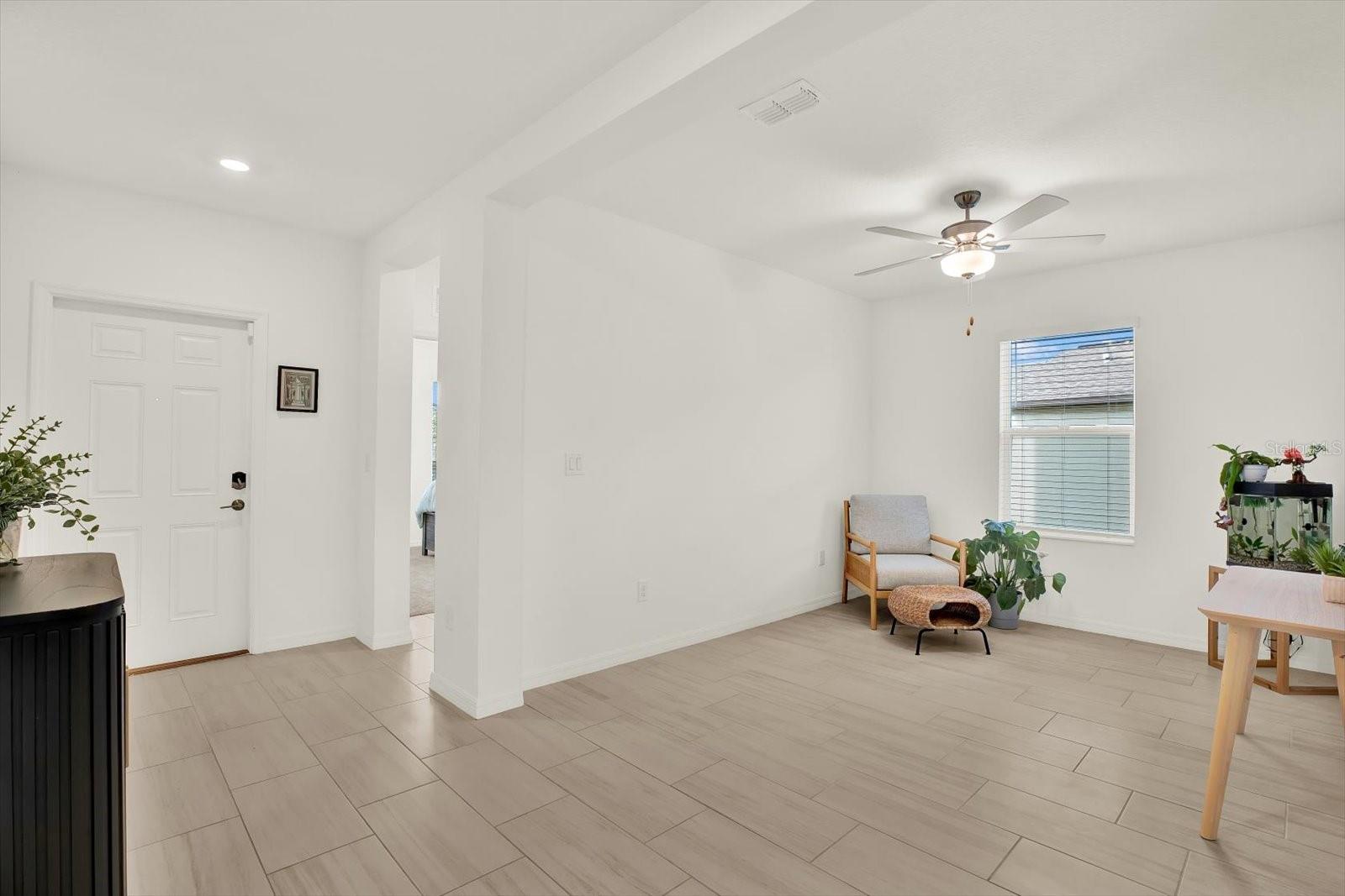 Image 4 of 64 For 11307 Linden Depot Road