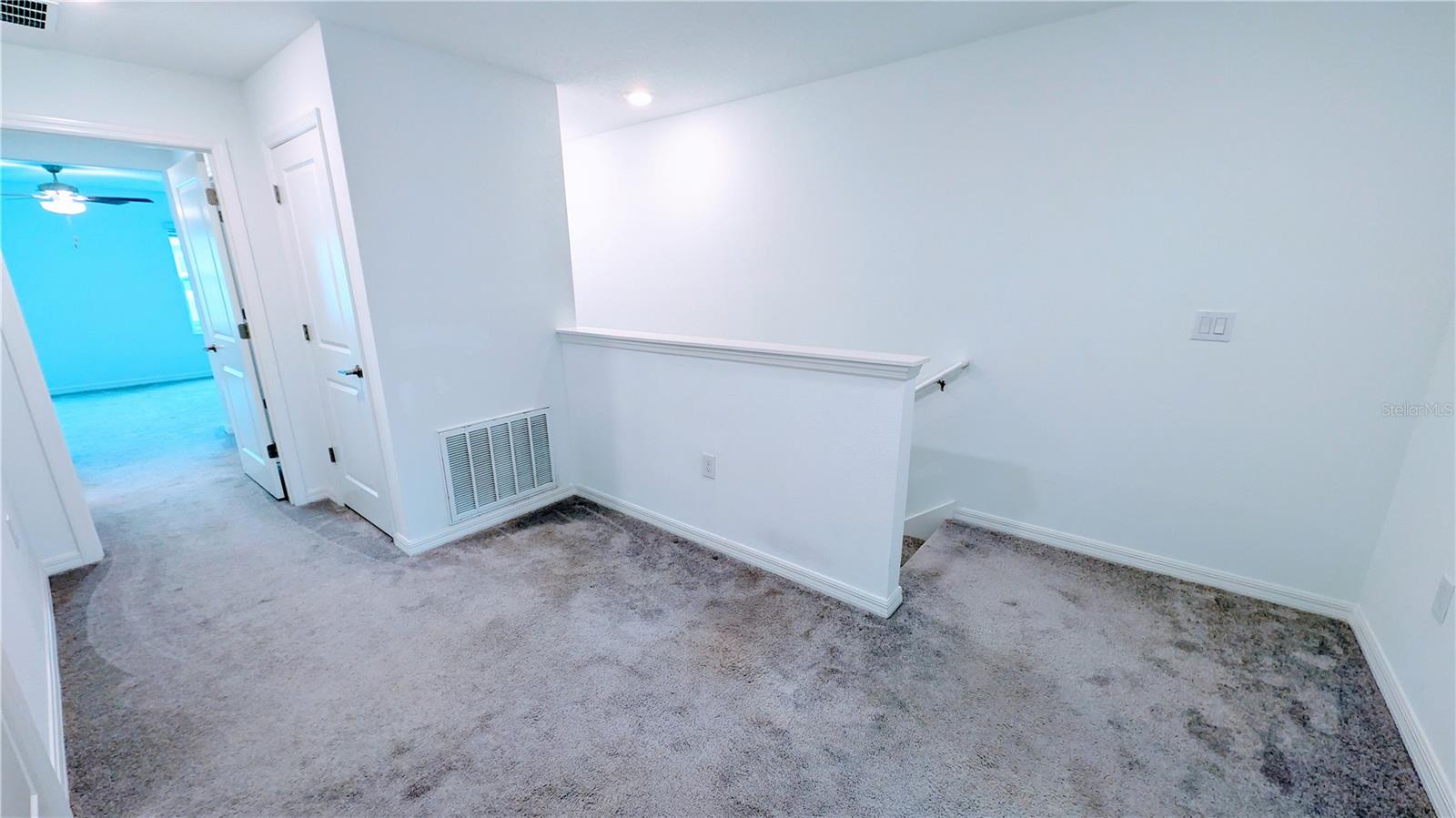 Image 14 of 42 For 6049 Shiner Street