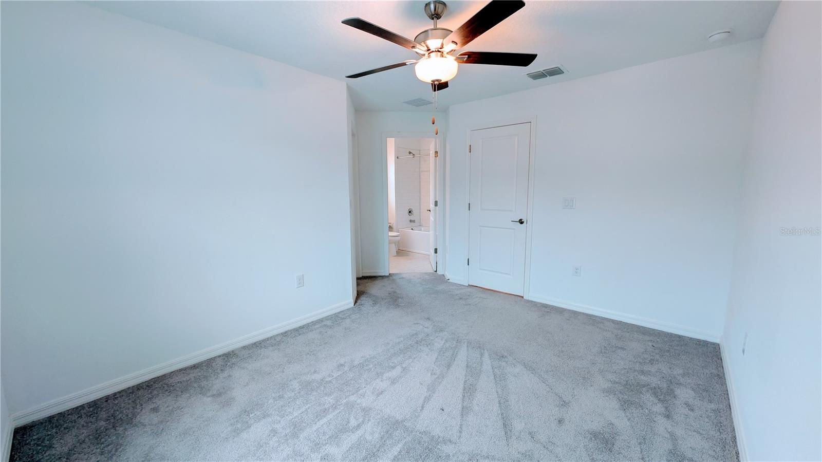 Image 27 of 42 For 6049 Shiner Street