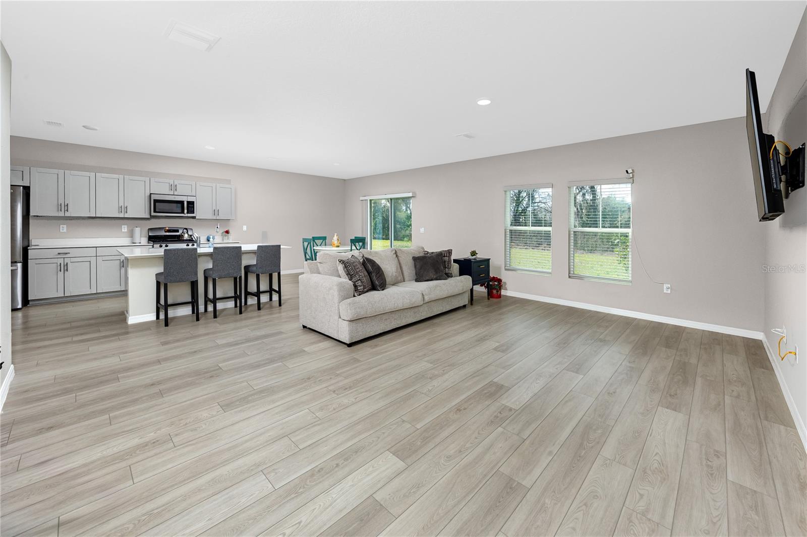 Image 13 of 54 For 5556 Summer Sunset Drive