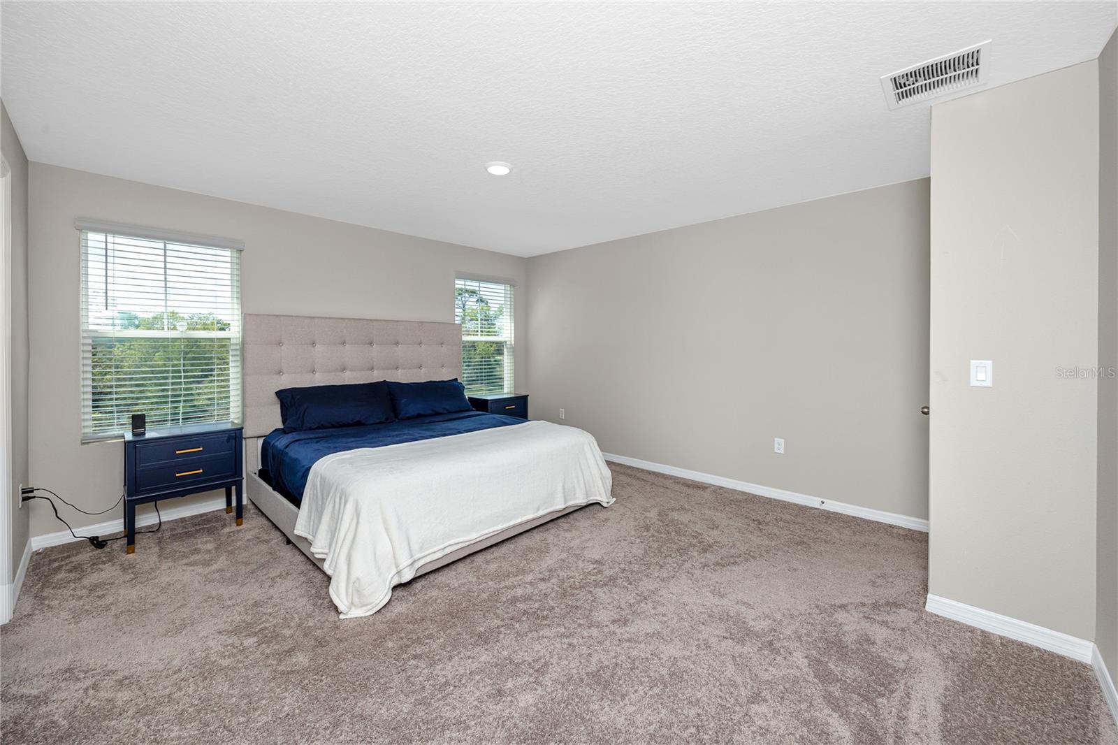 Image 26 of 54 For 5556 Summer Sunset Drive