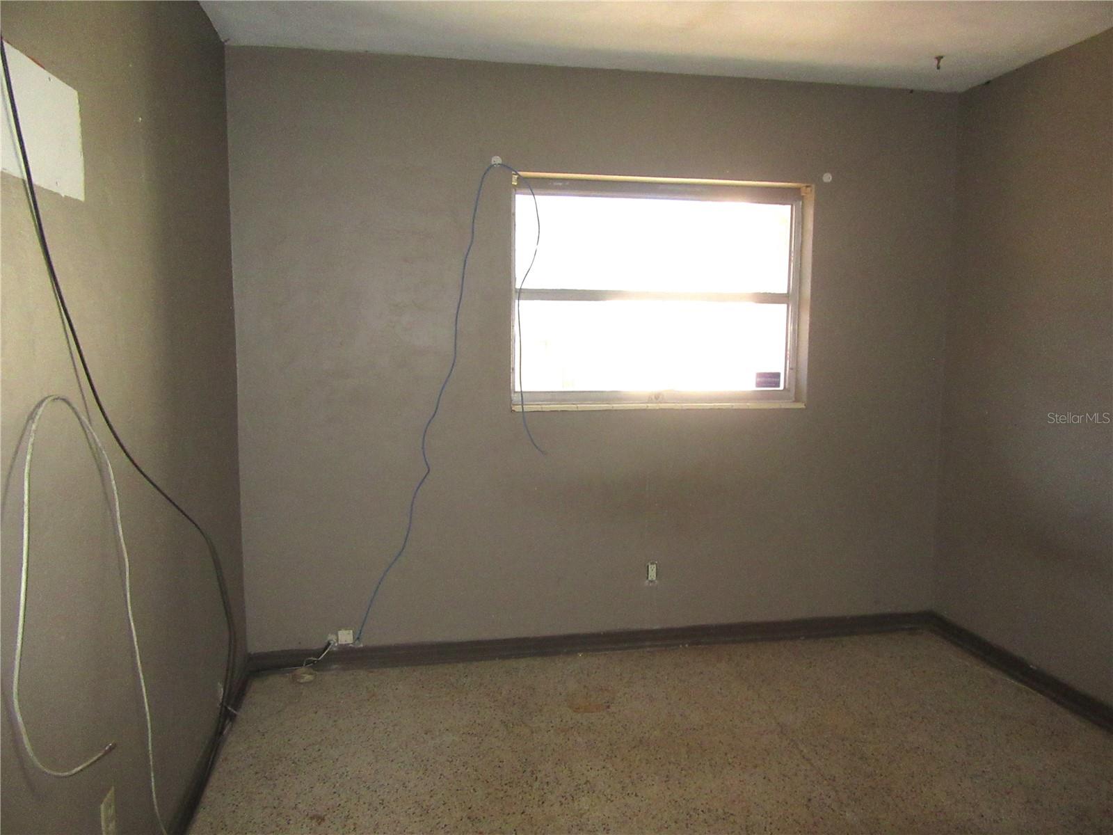 Image 19 of 33 For 1213 Cuttingin Place