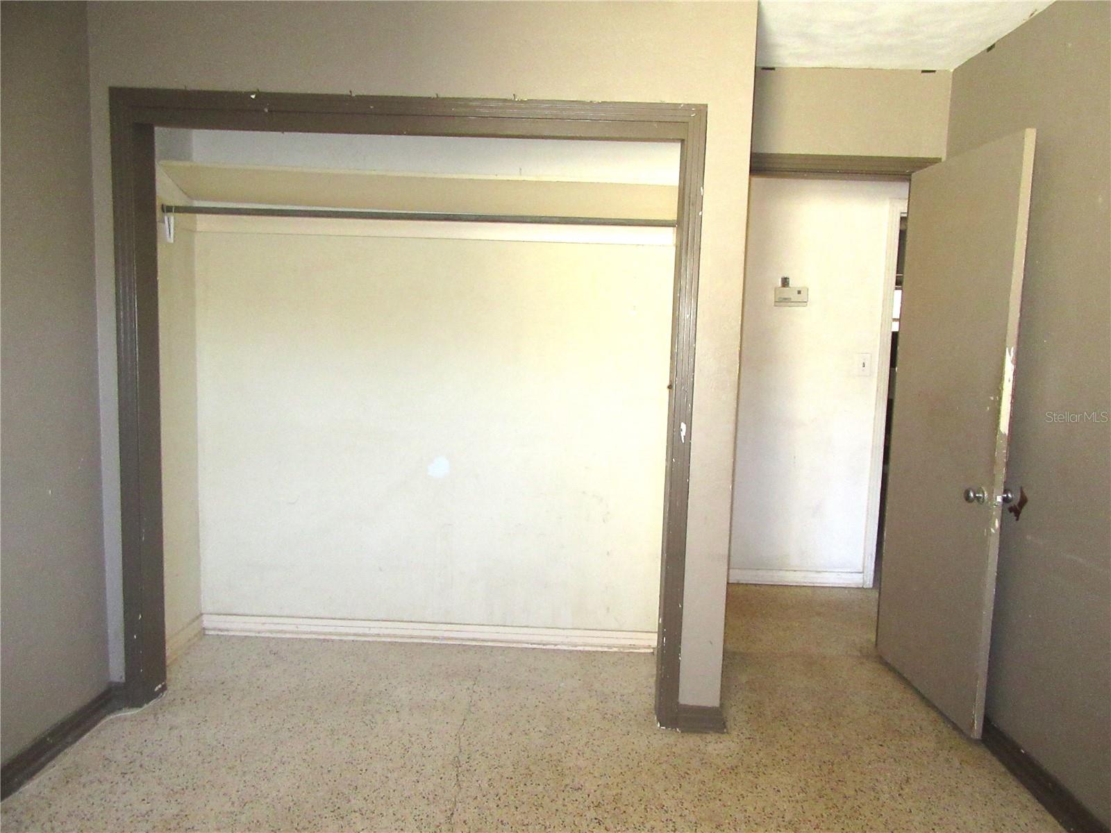 Image 20 of 33 For 1213 Cuttingin Place