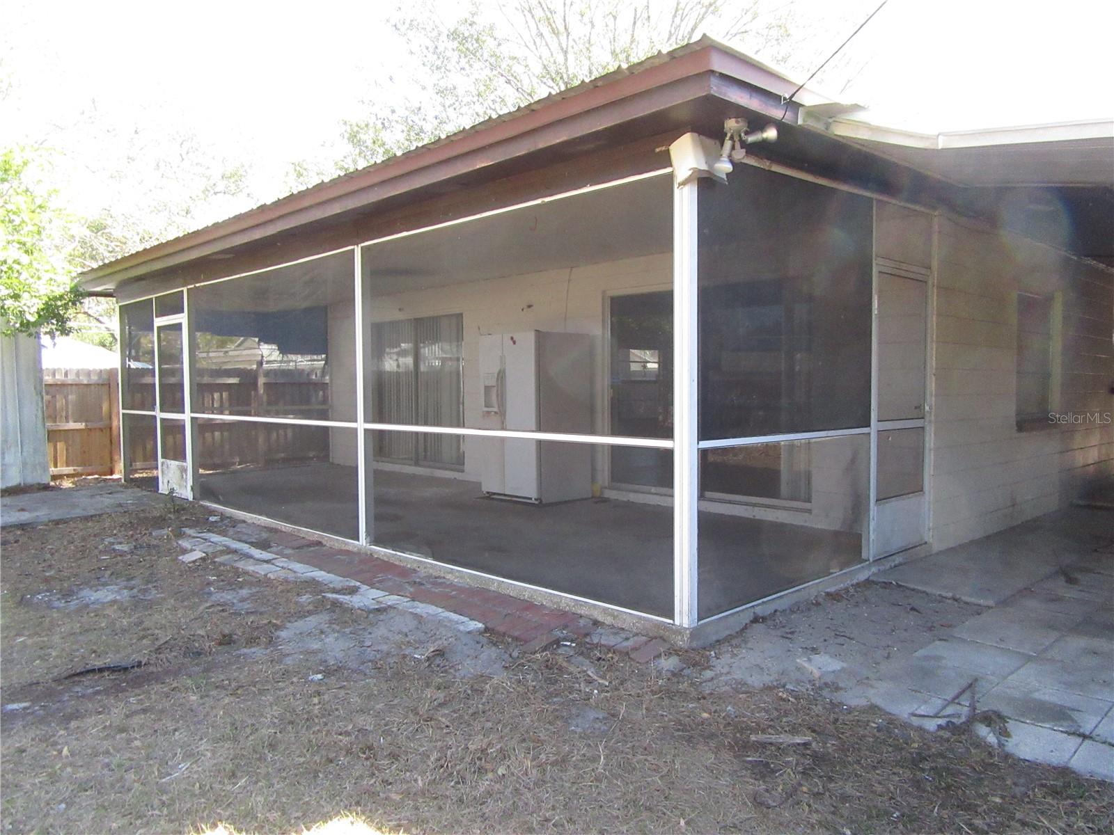 Image 7 of 33 For 1213 Cuttingin Place