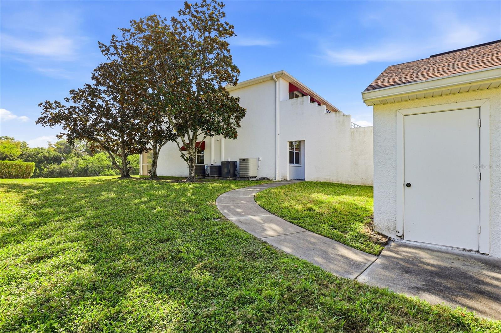 Image 2 of 85 For 1440 Water View Drive W 101