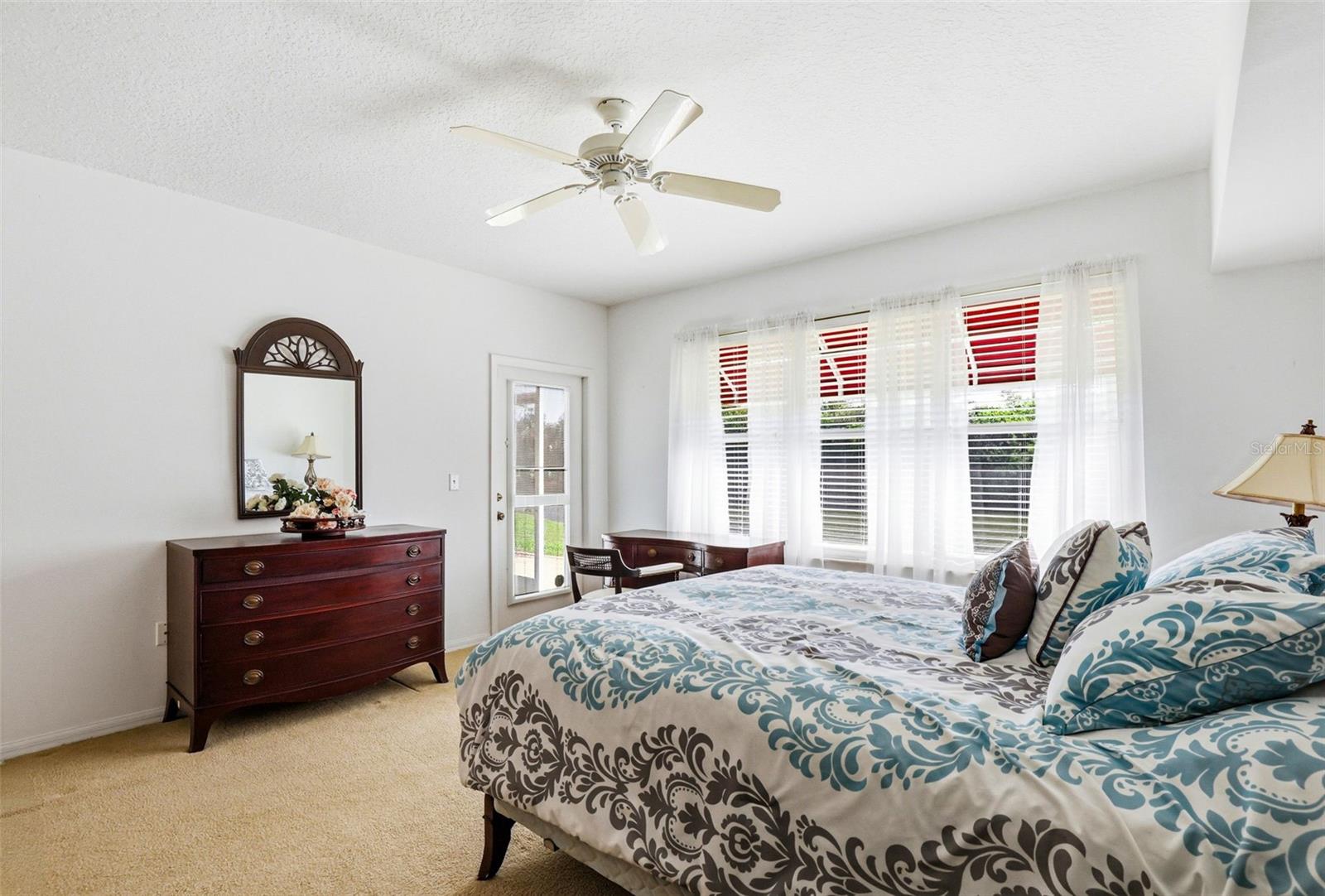 Image 32 of 85 For 1440 Water View Drive W 101