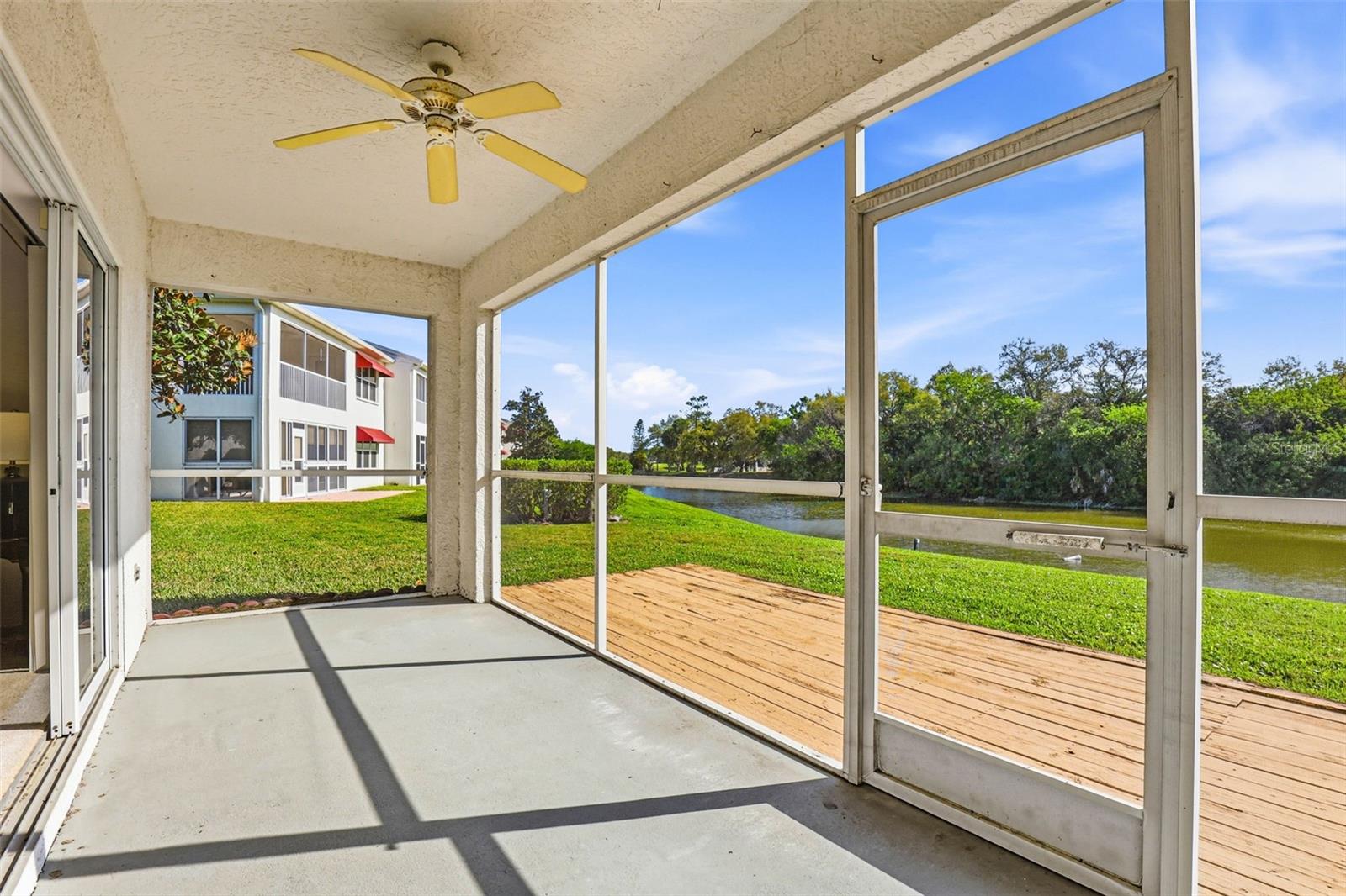 Image 49 of 85 For 1440 Water View Drive W 101