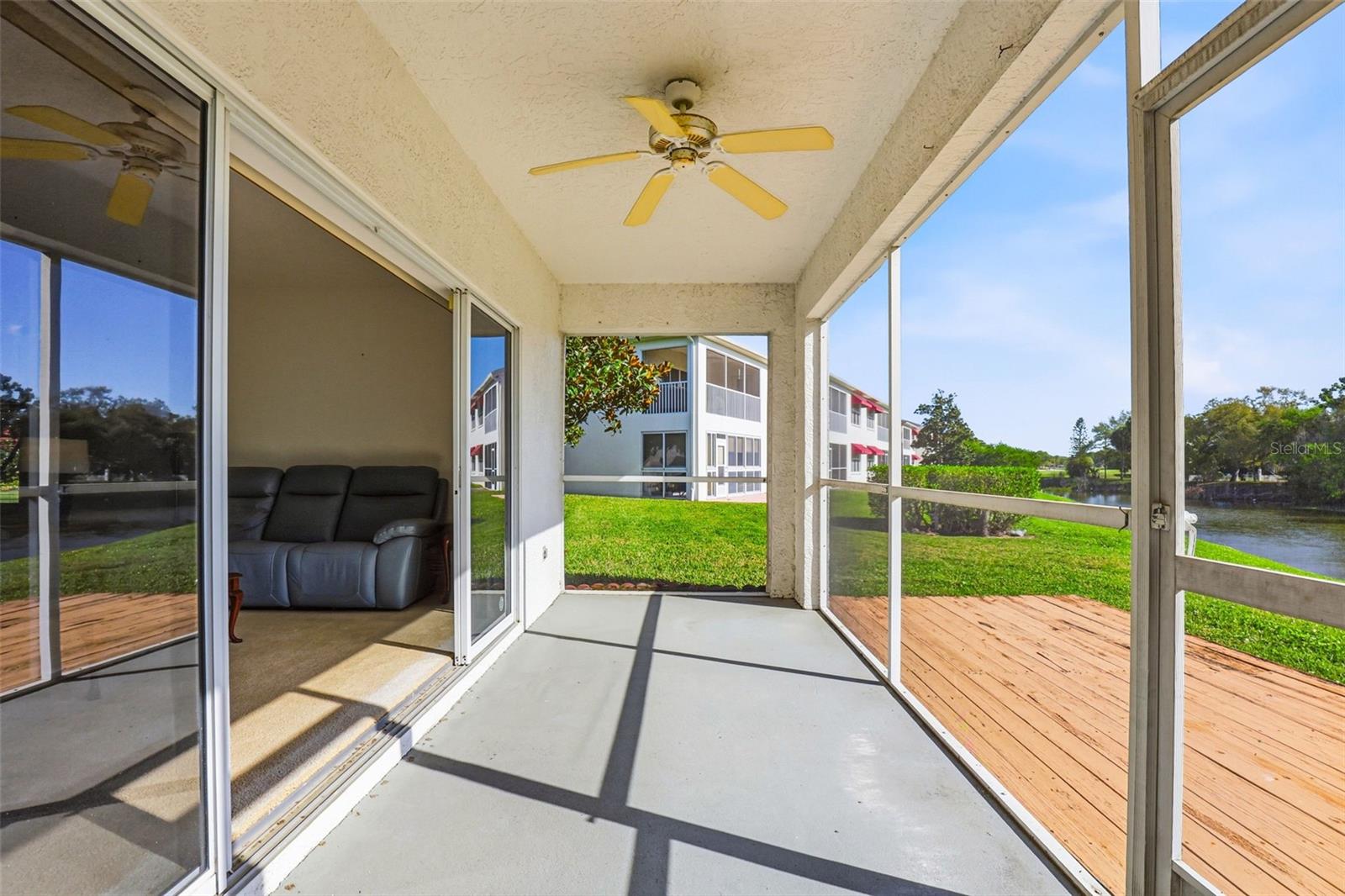 Image 51 of 85 For 1440 Water View Drive W 101