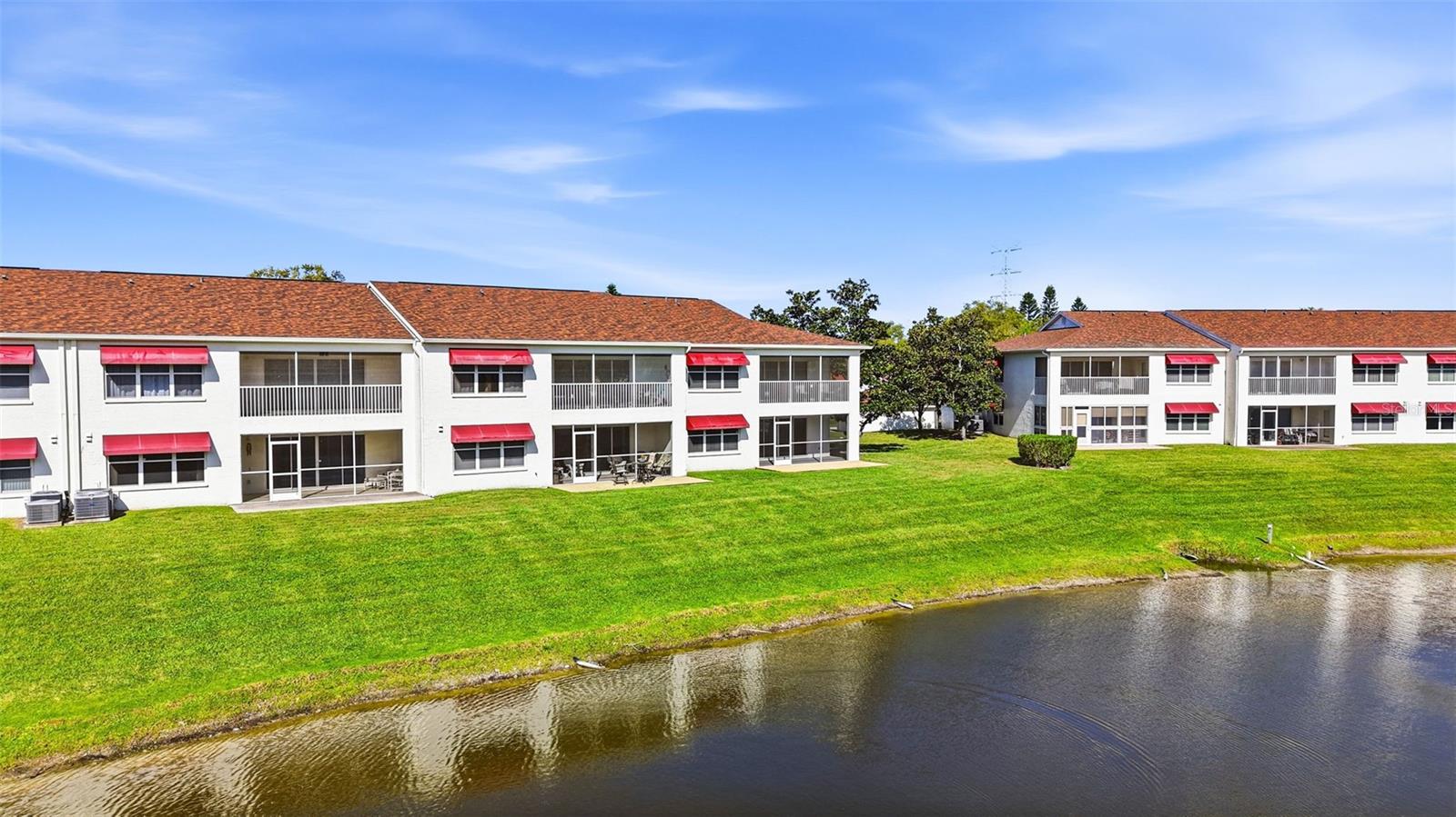 Image 64 of 85 For 1440 Water View Drive W 101