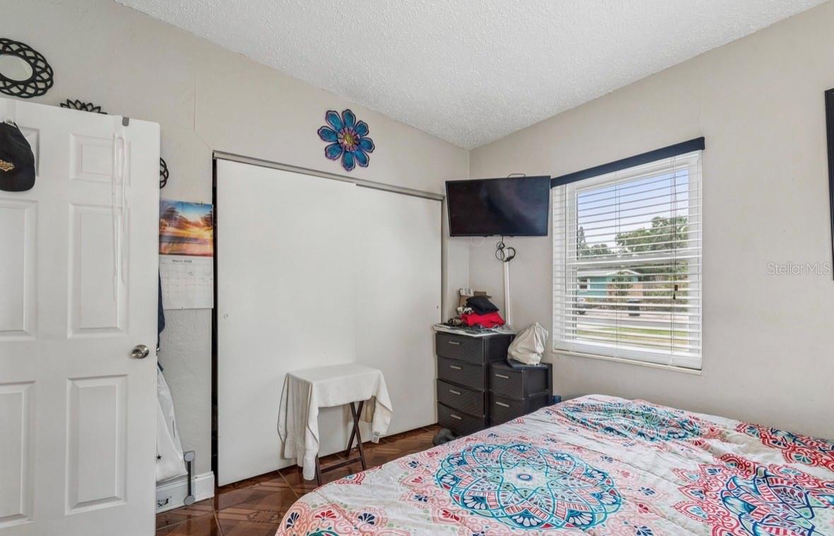 Image 23 of 50 For 4479 Porpoise Drive Se