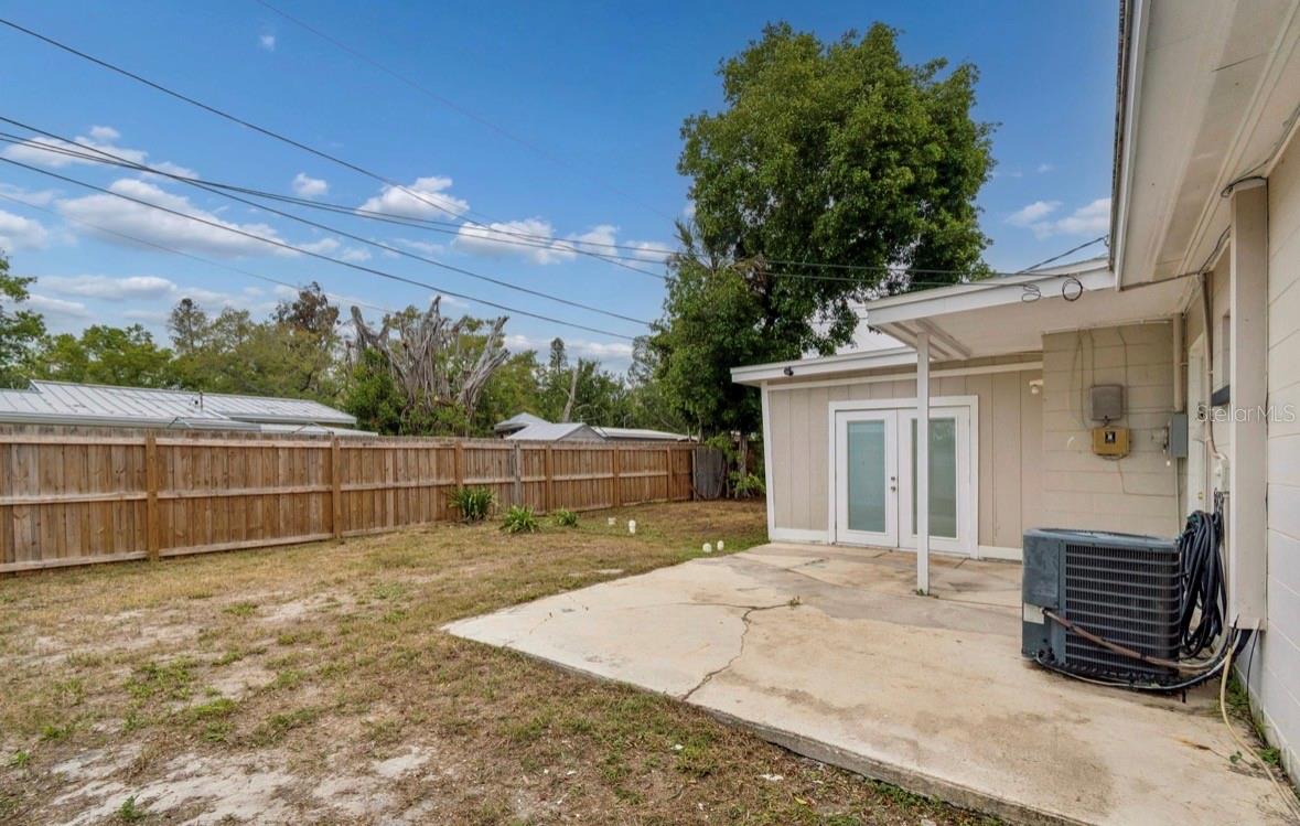 Image 34 of 50 For 4479 Porpoise Drive Se