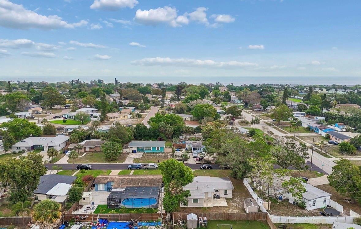 Image 45 of 50 For 4479 Porpoise Drive Se