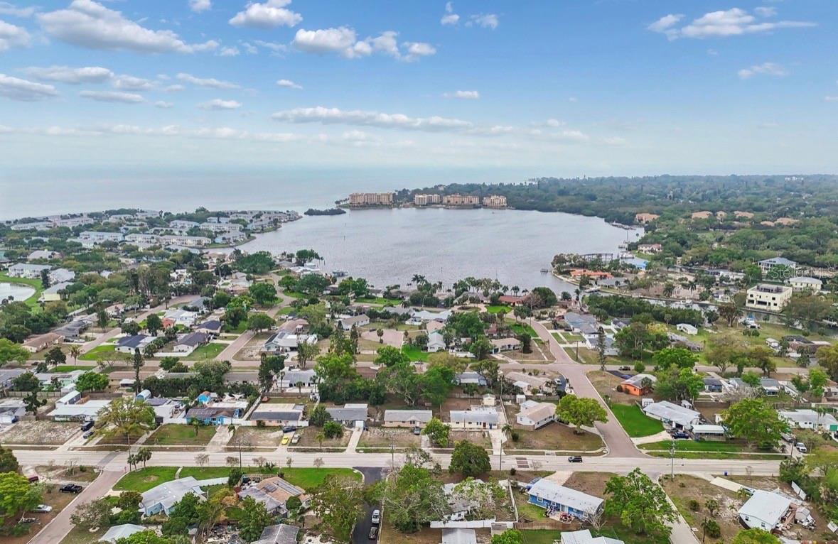 Image 46 of 50 For 4479 Porpoise Drive Se