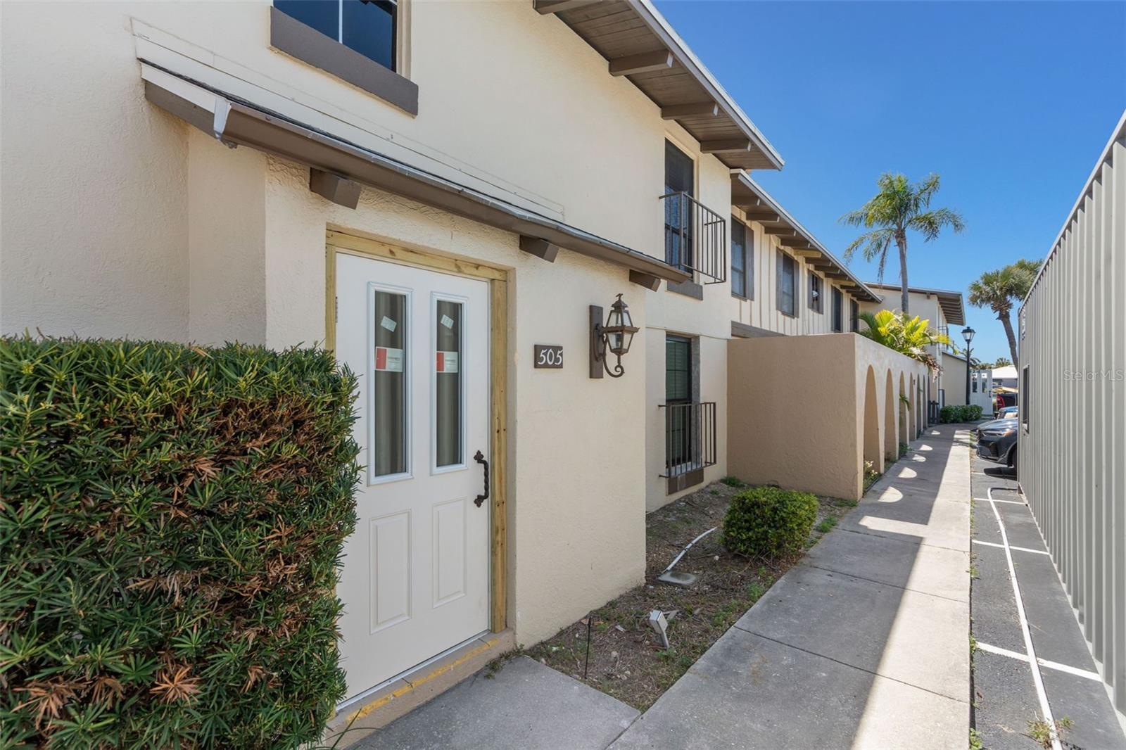 Image 21 of 30 For 505 Plaza Seville Court 11