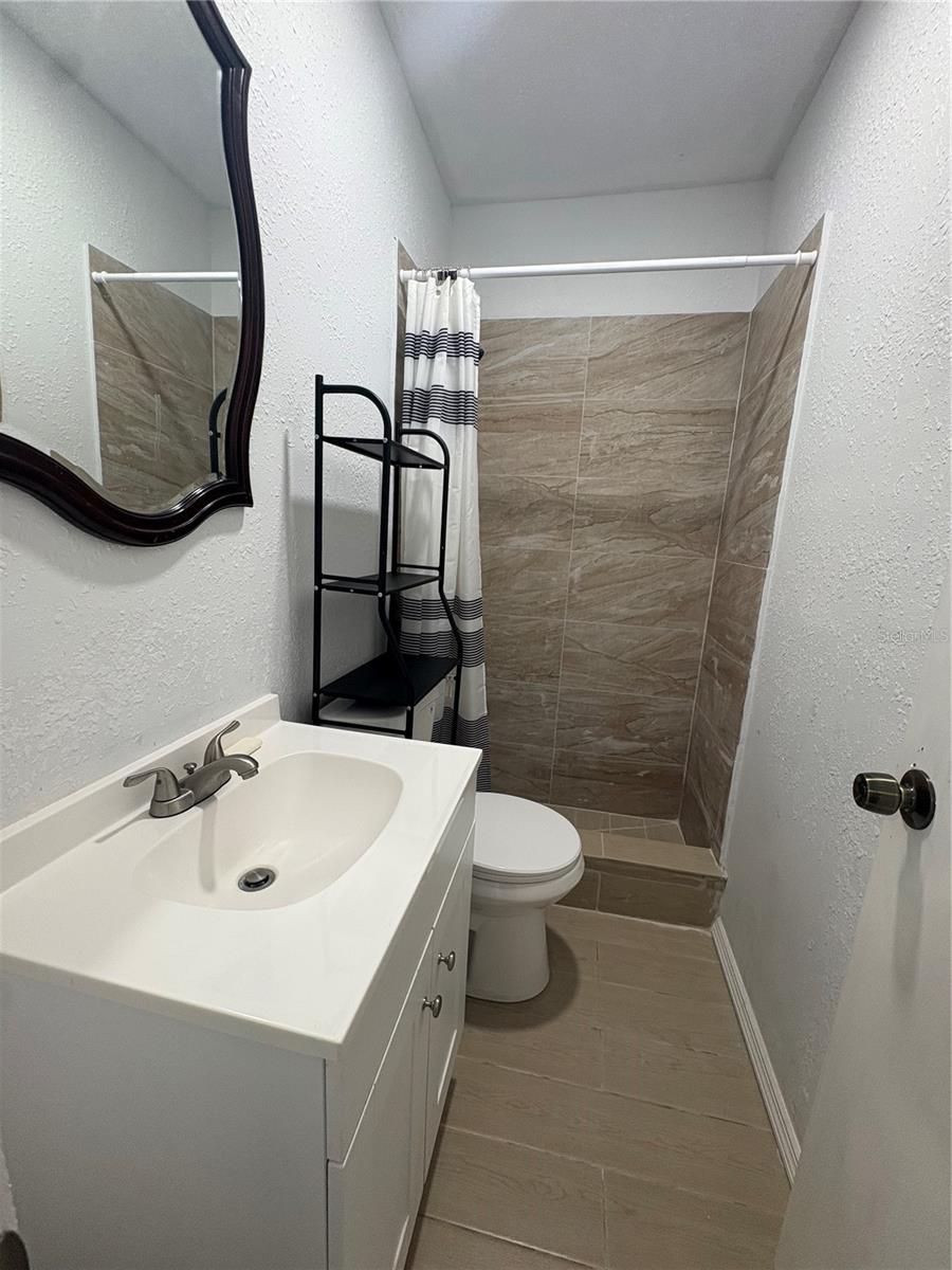 Image 42 of 46 For 1512 Sitka Street