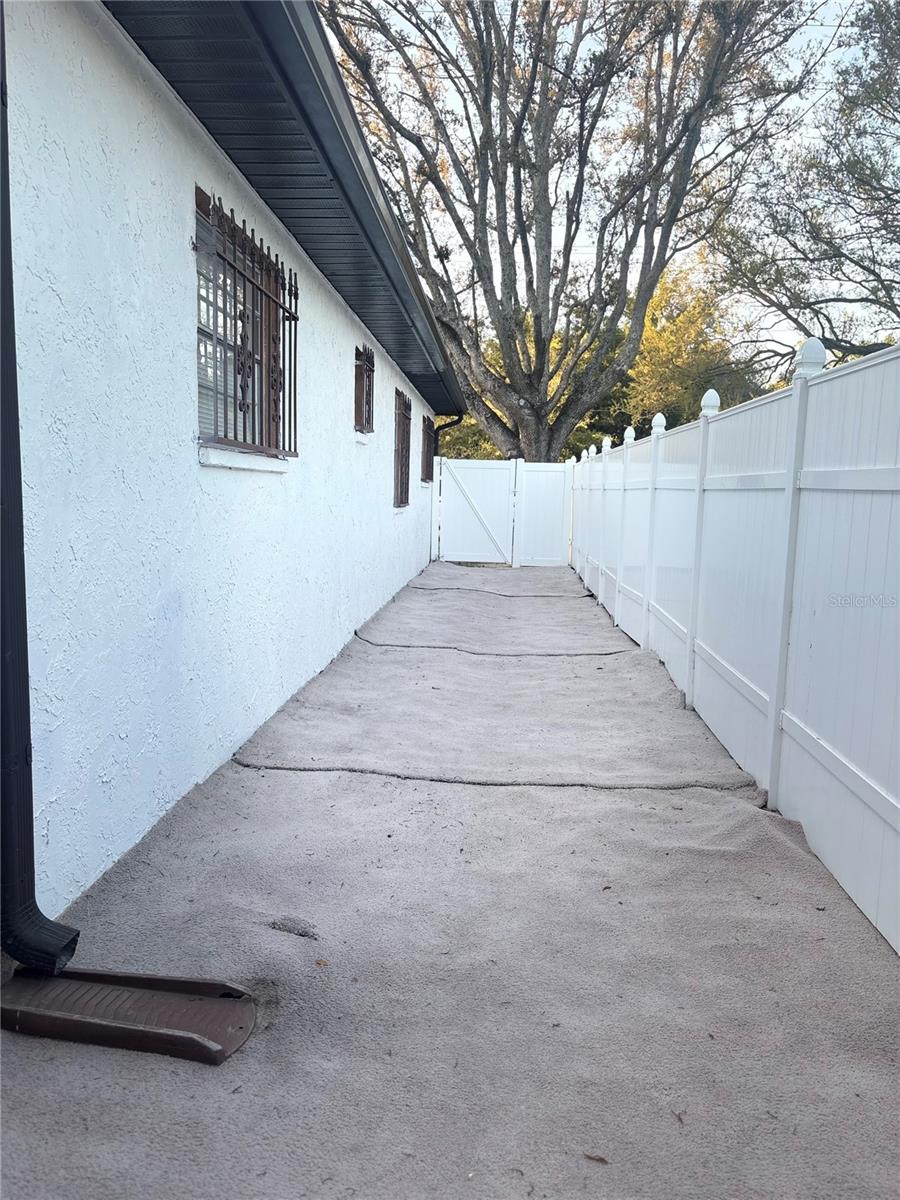 Image 43 of 46 For 1512 Sitka Street