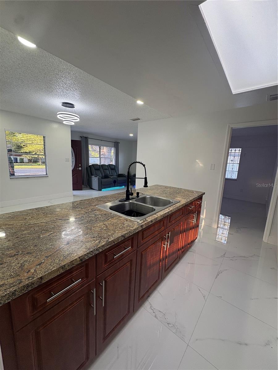 Image 6 of 46 For 1512 Sitka Street