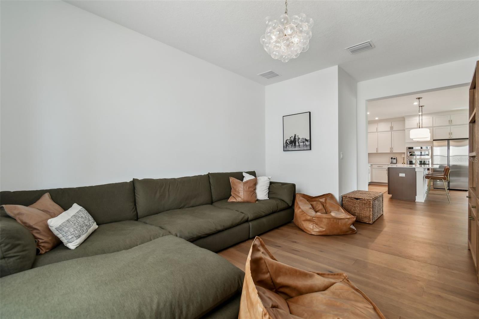 Image 21 of 77 For 5293 Everlong Drive