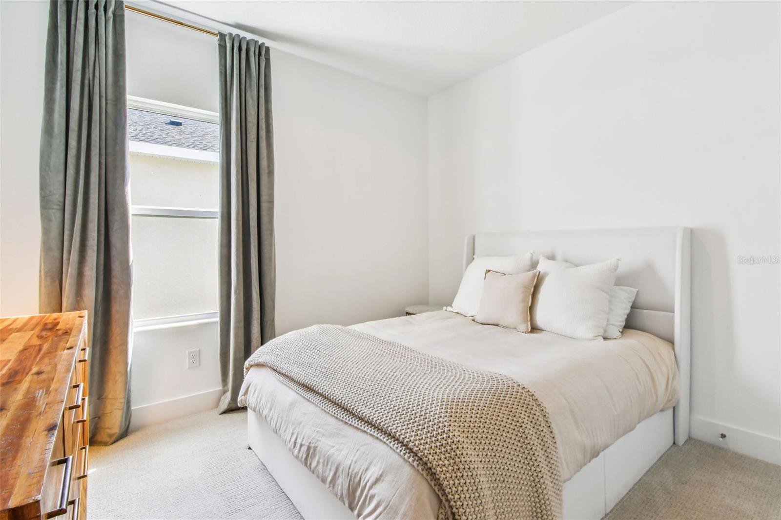 Image 36 of 77 For 5293 Everlong Drive