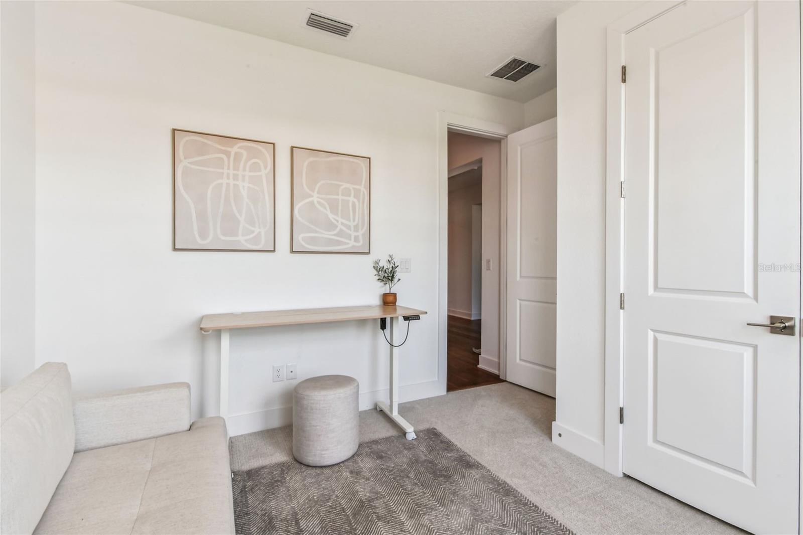 Image 40 of 77 For 5293 Everlong Drive