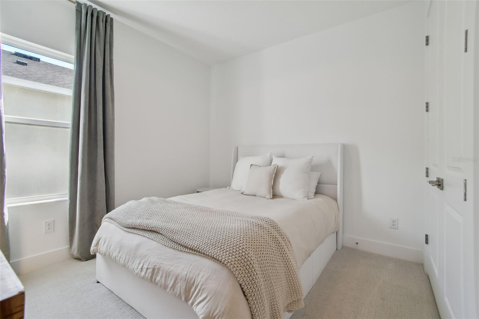 Image 53 of 77 For 5293 Everlong Drive