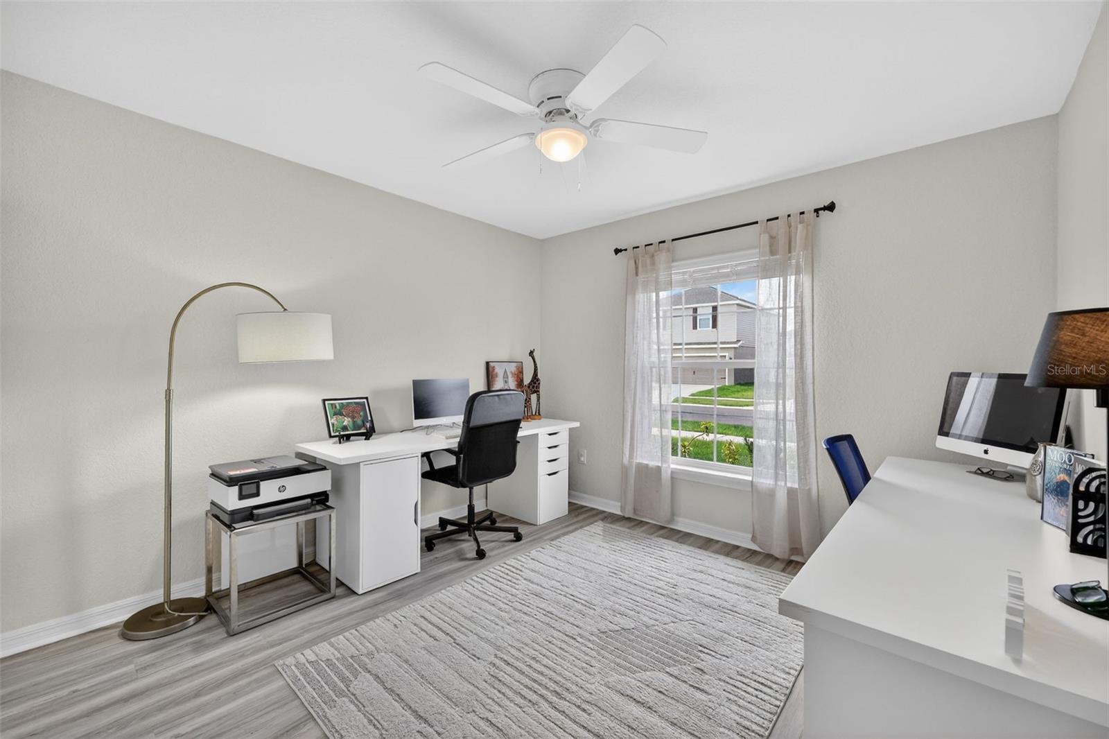 Listing photo id 29 for 12322 Terrace Bluff Street