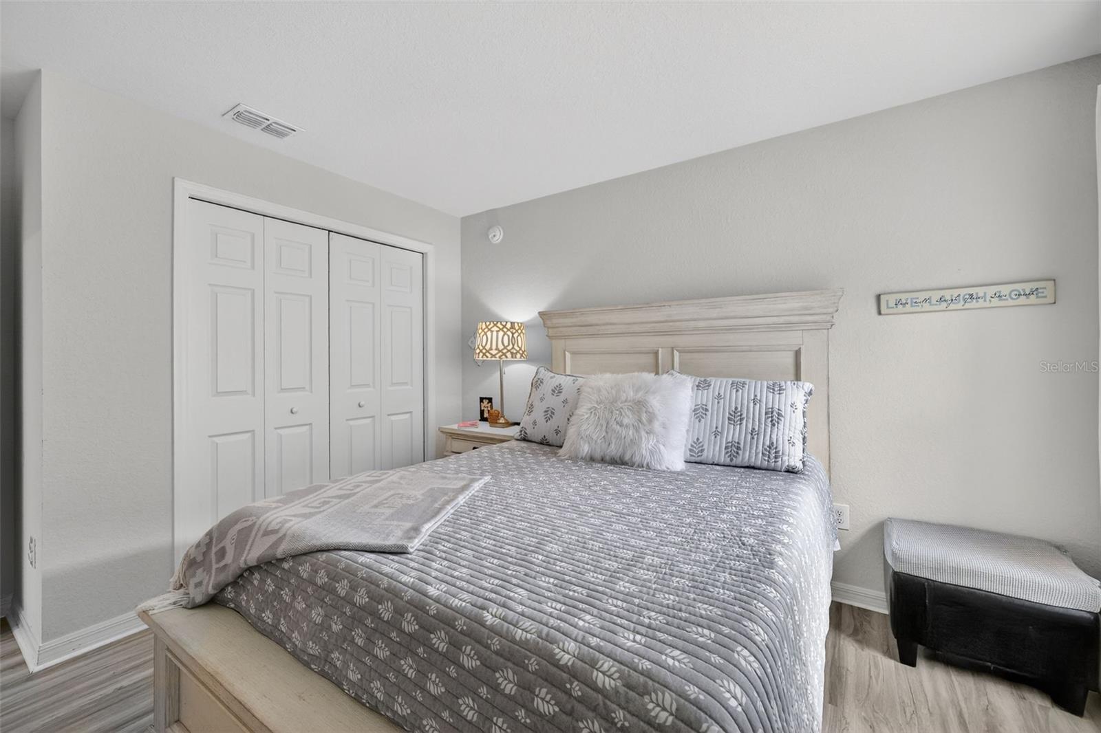 Listing photo id 37 for 12322 Terrace Bluff Street