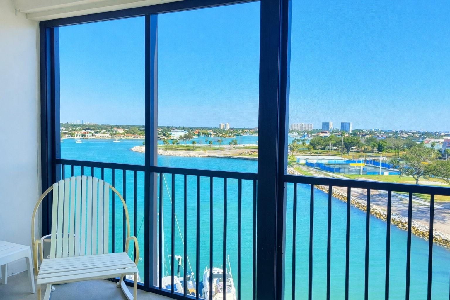 Image 12 of 70 For 10355 Paradise Boulevard 608