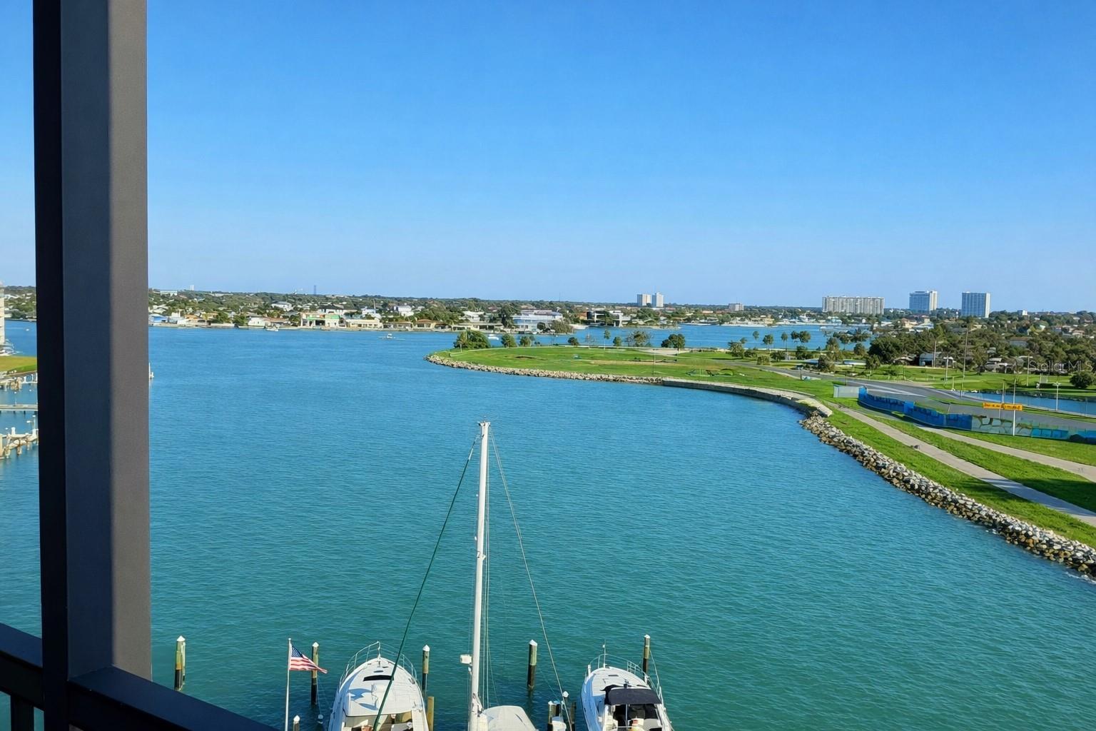 Image 13 of 70 For 10355 Paradise Boulevard 608