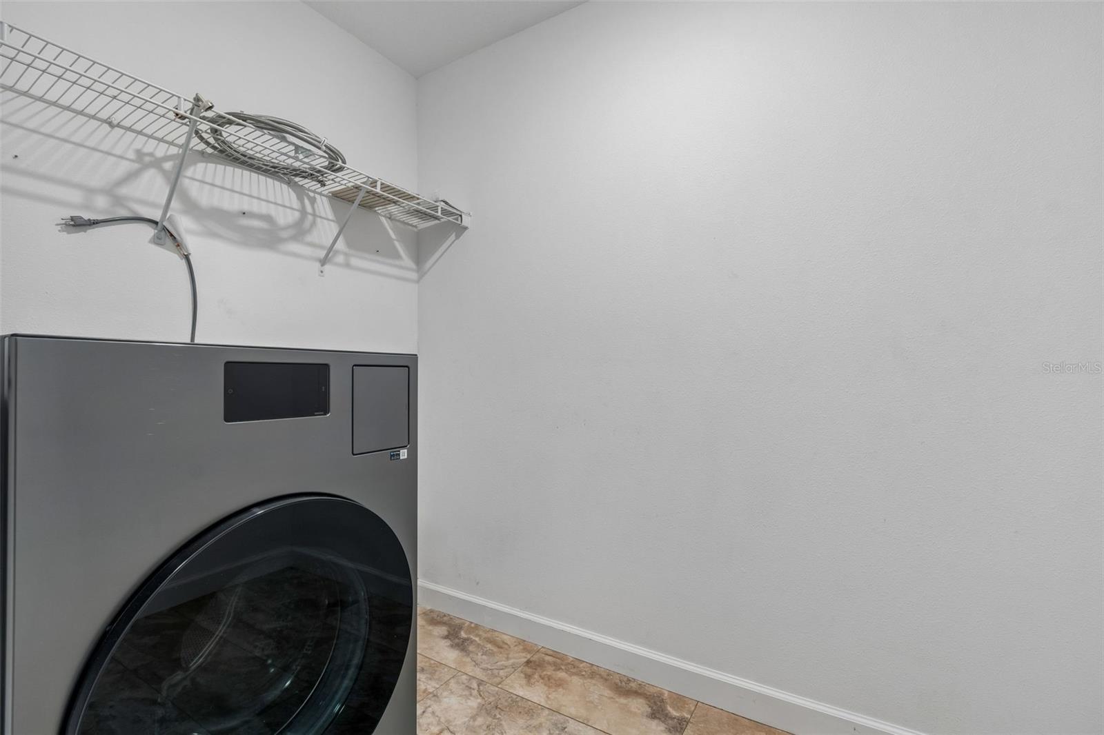 Listing photo id 20 for 18098 Macek Rd