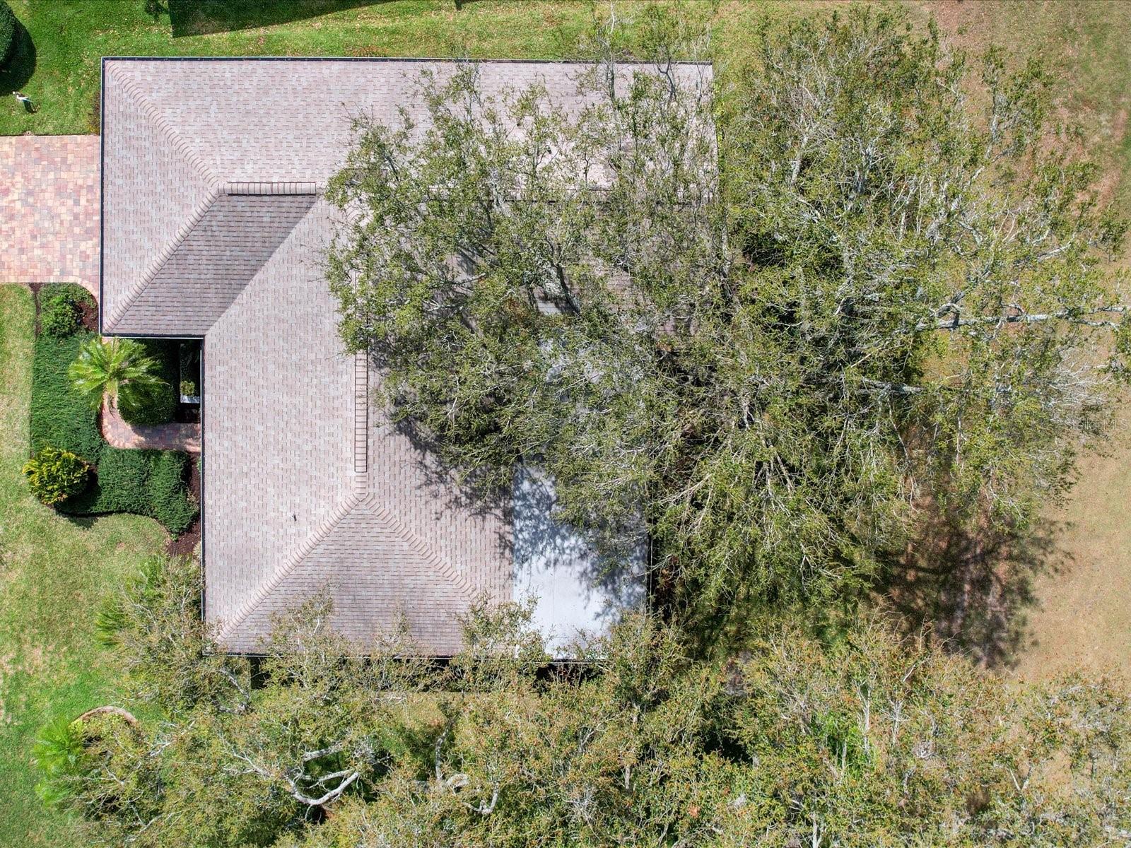 Listing photo id 45 for 984 Gillespie Drive