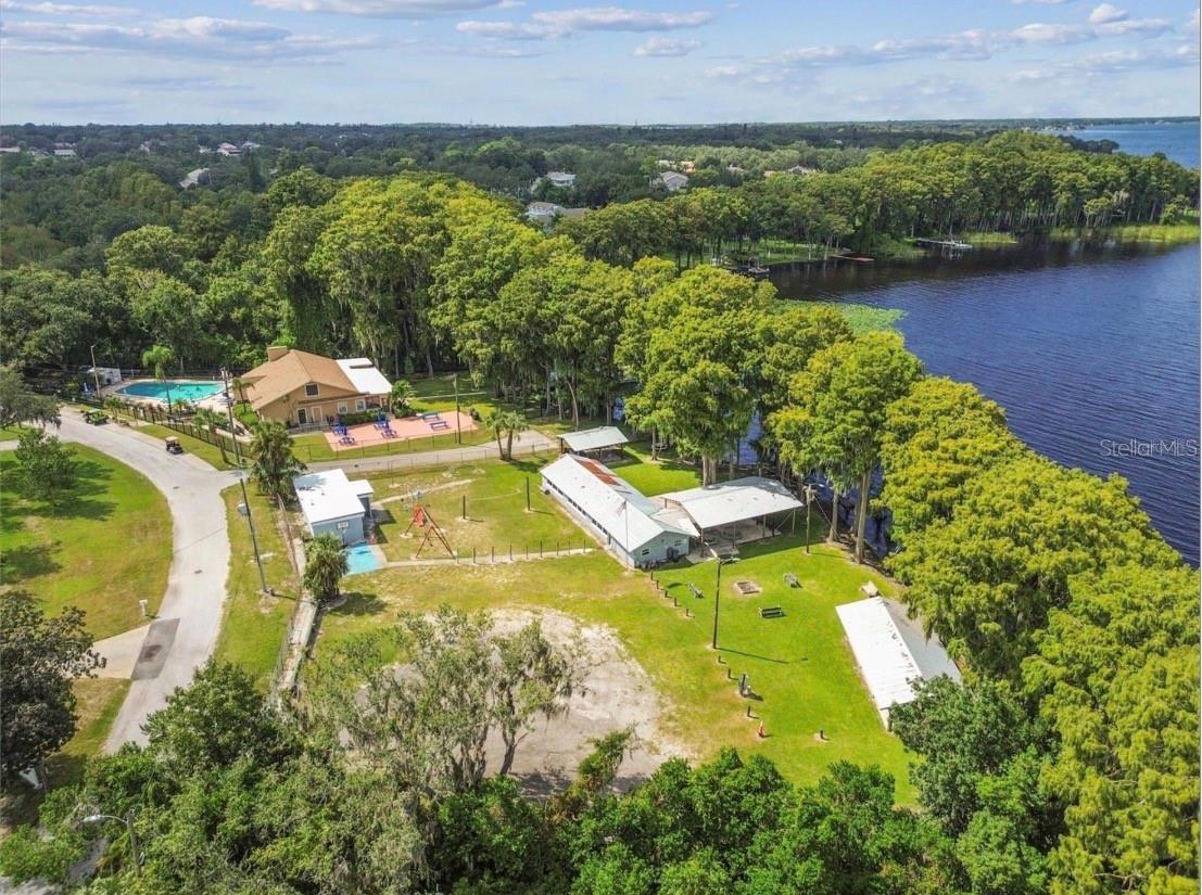 Listing photo id 63 for 984 Gillespie Drive