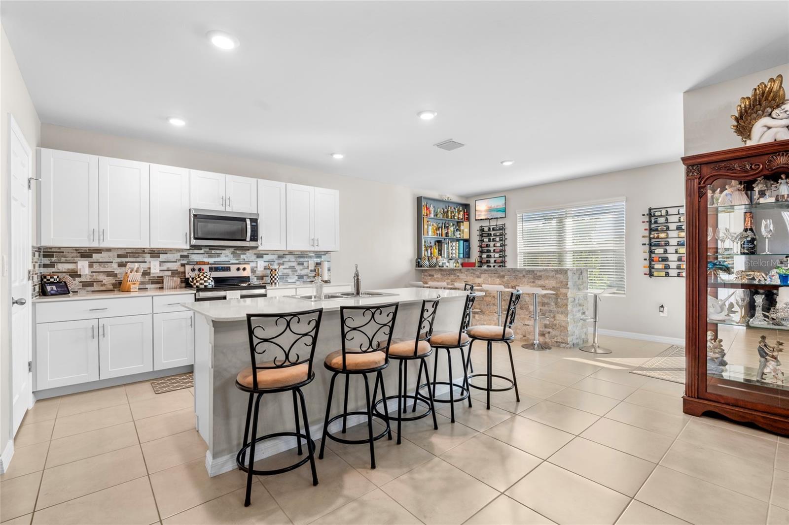 Image 11 of 33 For 25463 Bandito Court