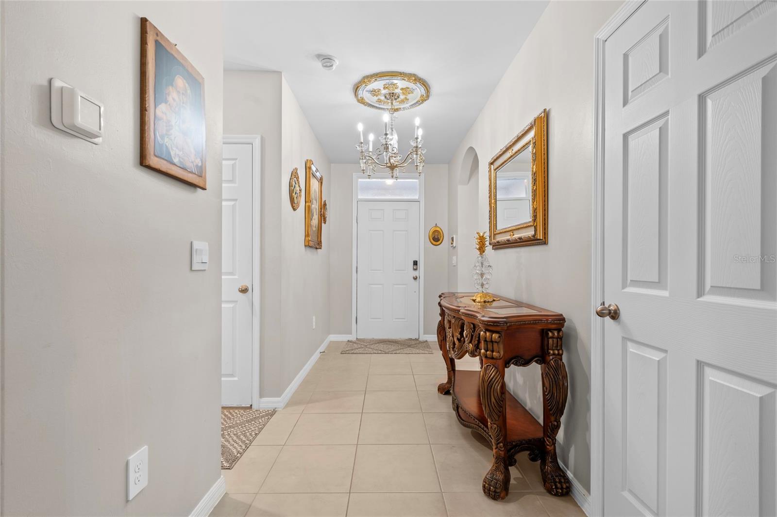 Image 18 of 33 For 25463 Bandito Court