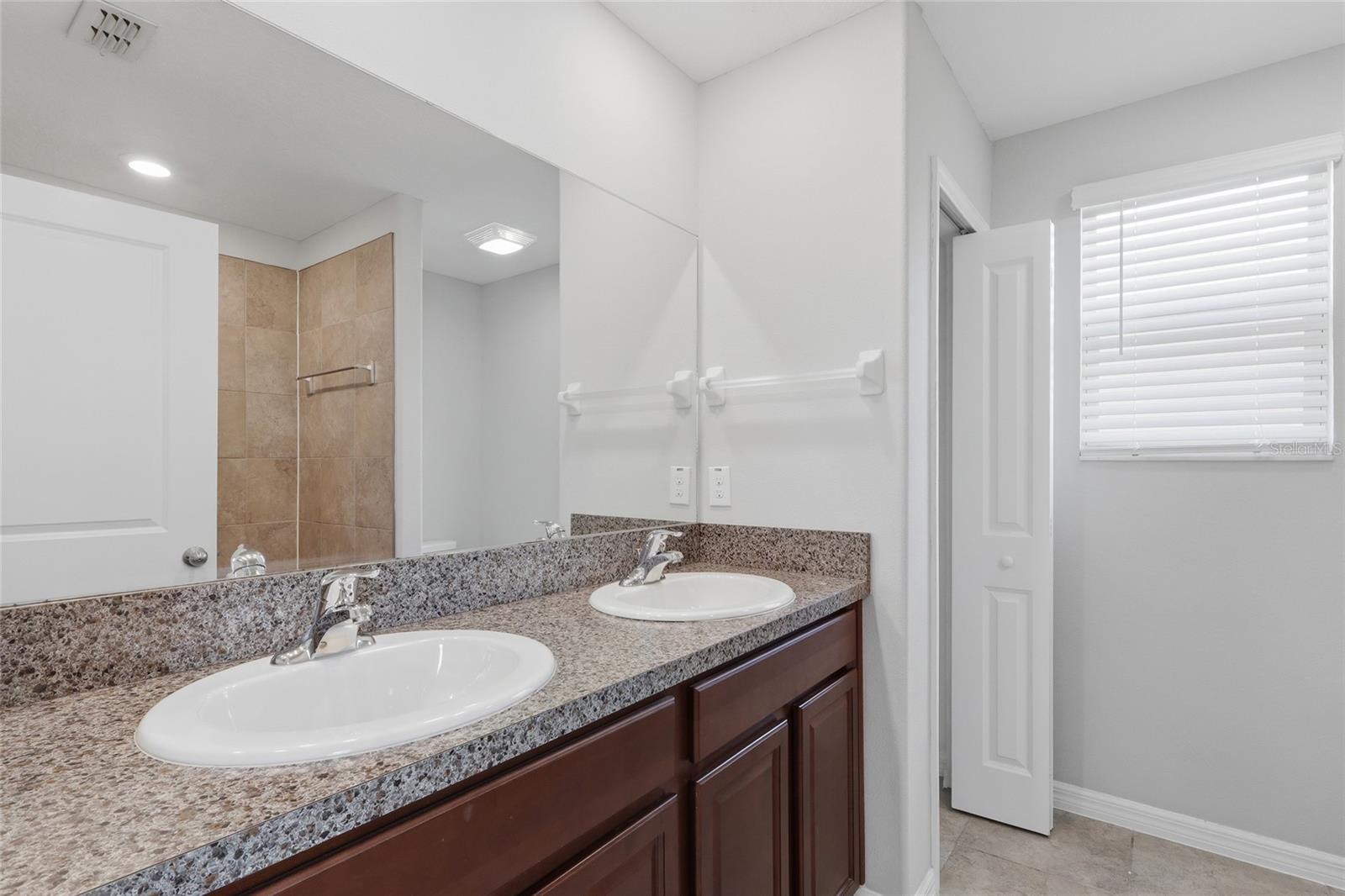 Image 22 of 40 For 7412 French Marigold Avenue