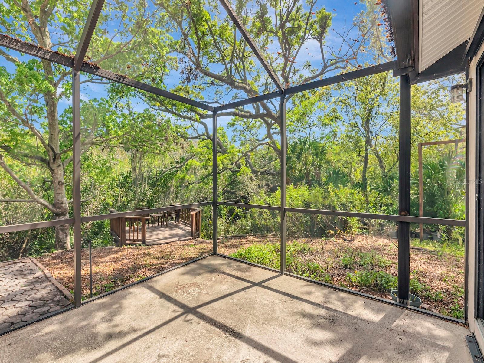 Image 15 of 25 For 1955 Sandalwood Place