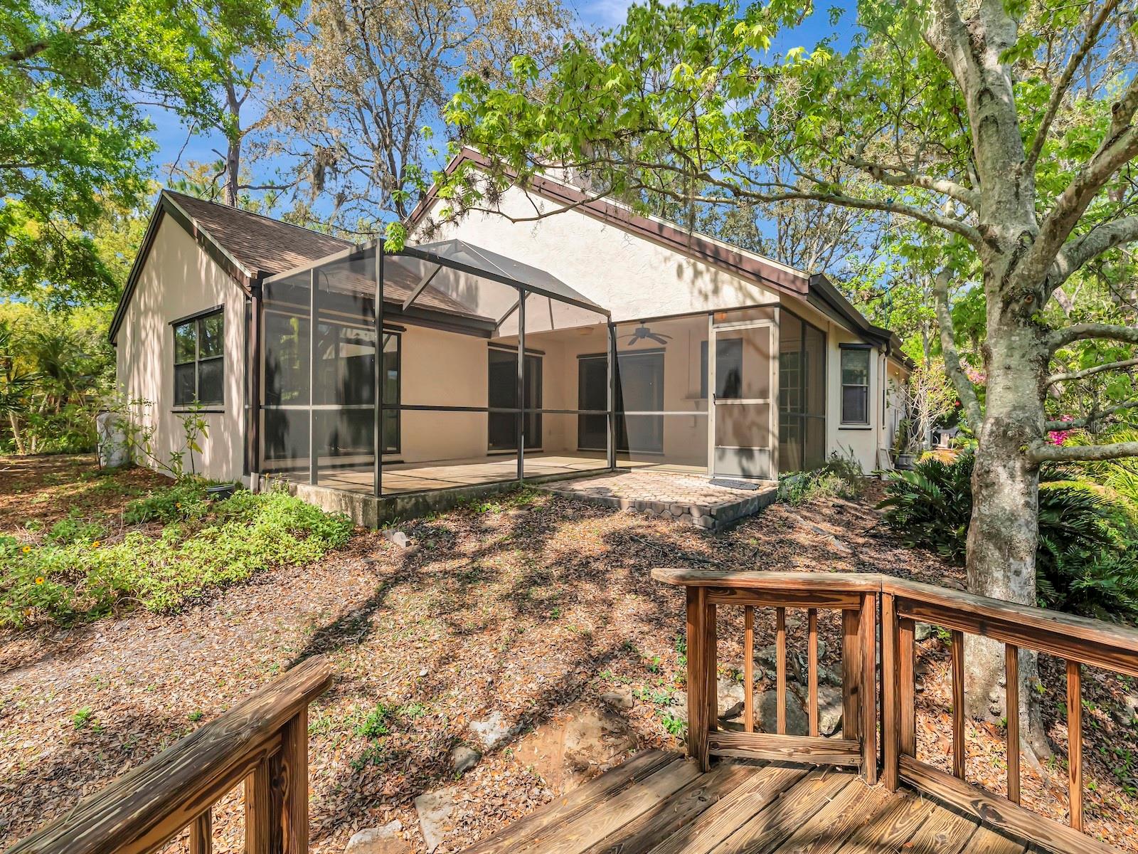 Image 16 of 25 For 1955 Sandalwood Place