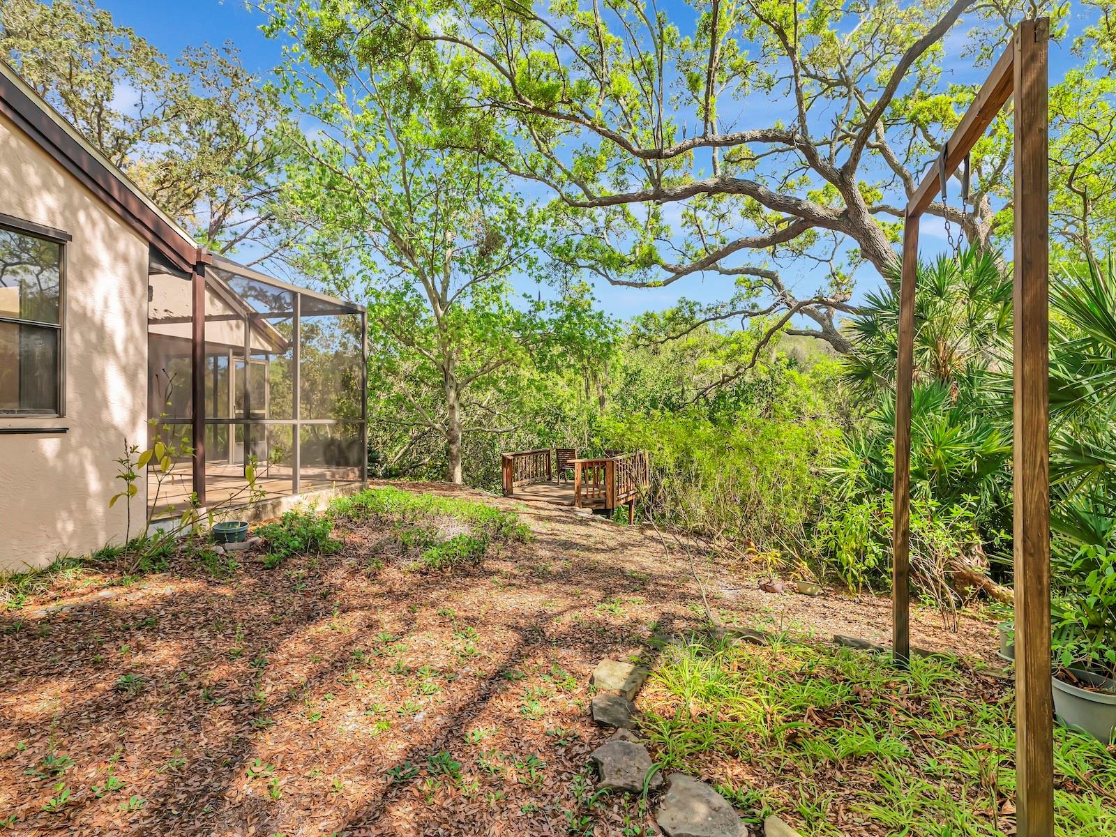 Image 19 of 25 For 1955 Sandalwood Place