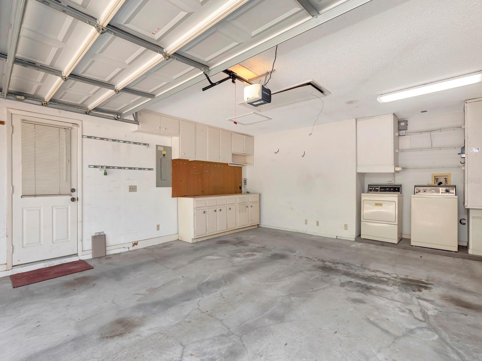 Image 22 of 25 For 1955 Sandalwood Place