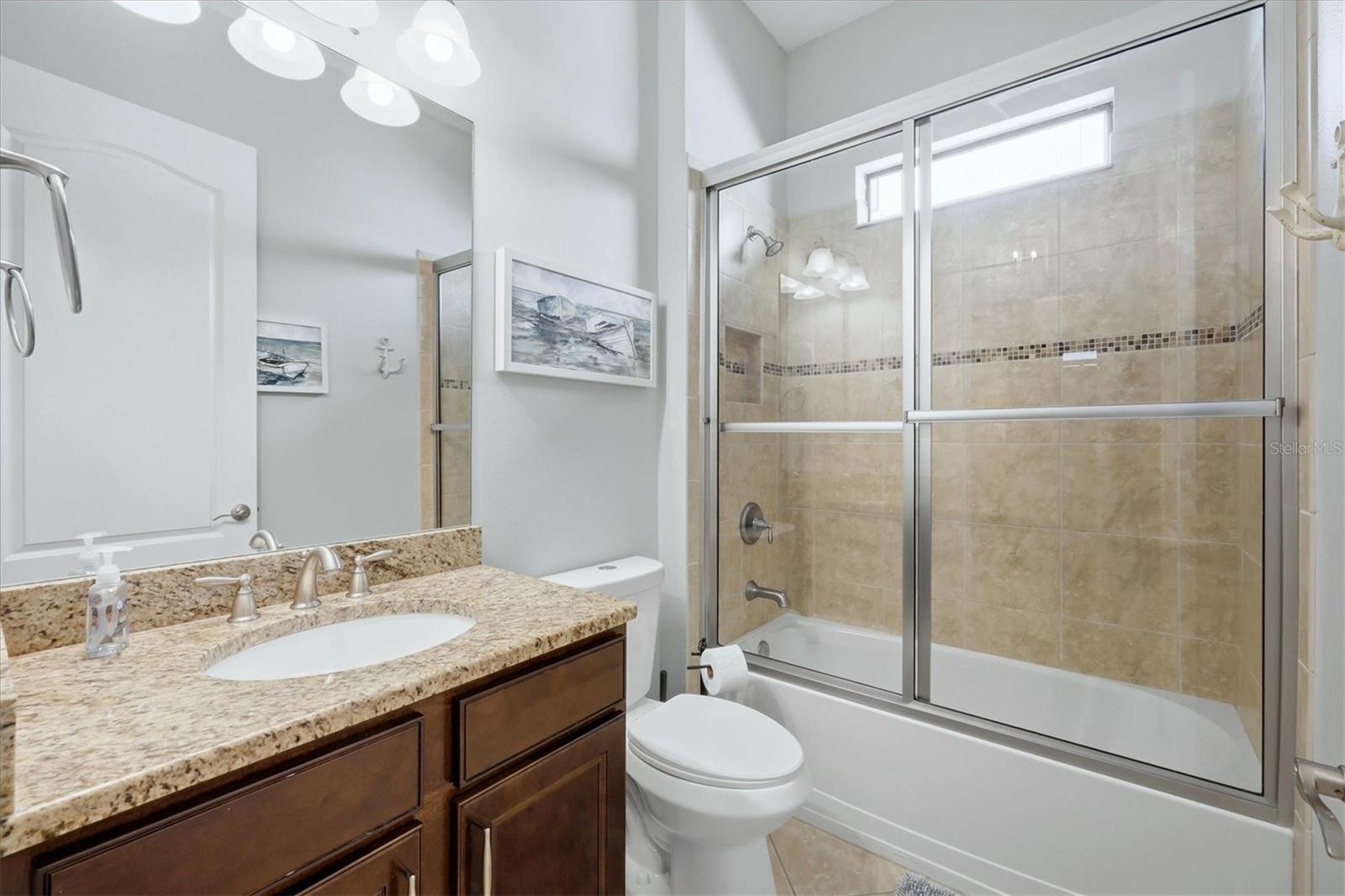 Image 22 of 48 For 5423 Title Row Drive