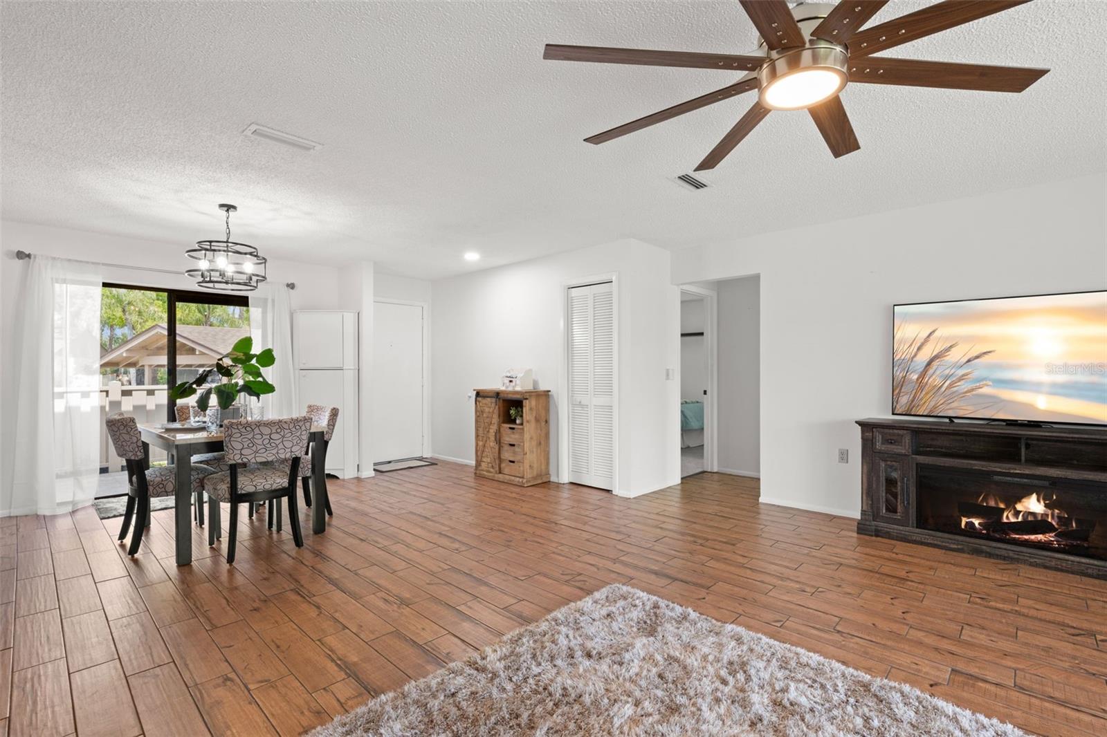 Image 11 of 40 For 40 Sylvia Place